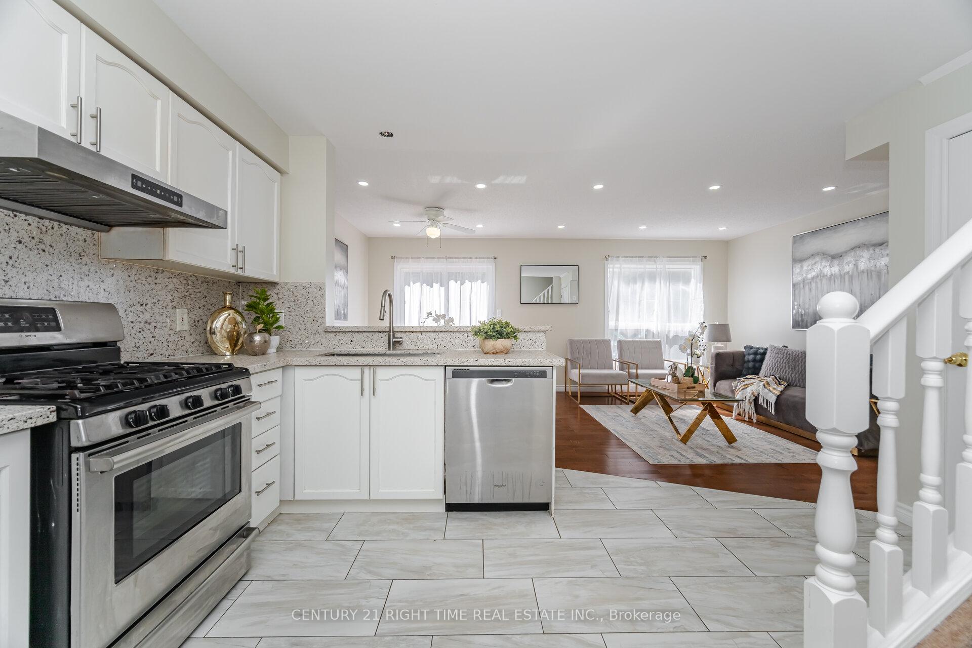 Photo 9 of 525 Chablis Drive, Waterloo — HOMEH