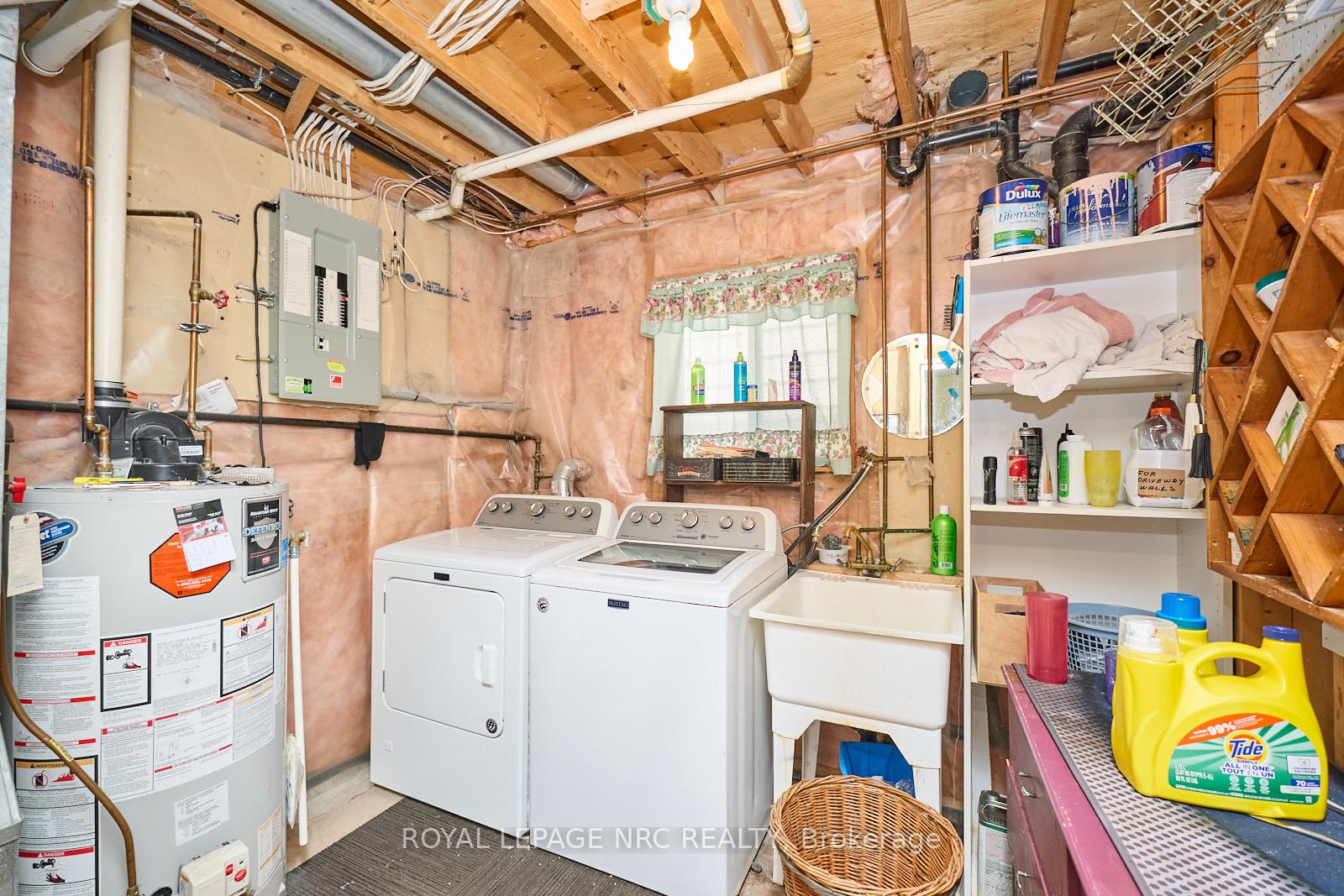 Photo 43 of 32 Wilton Avenue, Welland, Broadway — HOMEH