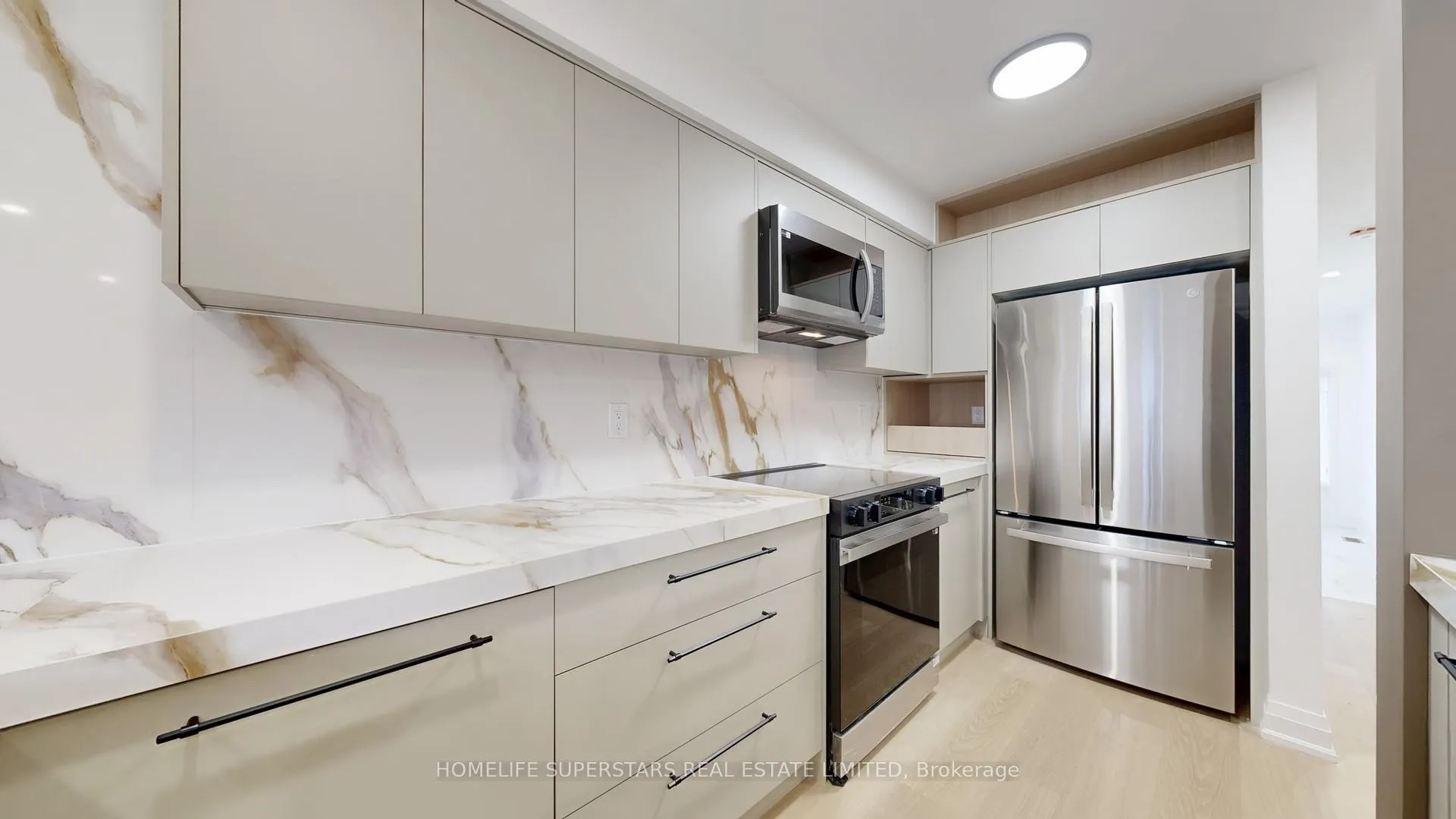 Photo 8 of 3 Playfair Road, Whitby, Downtown Whitby — HOMEH