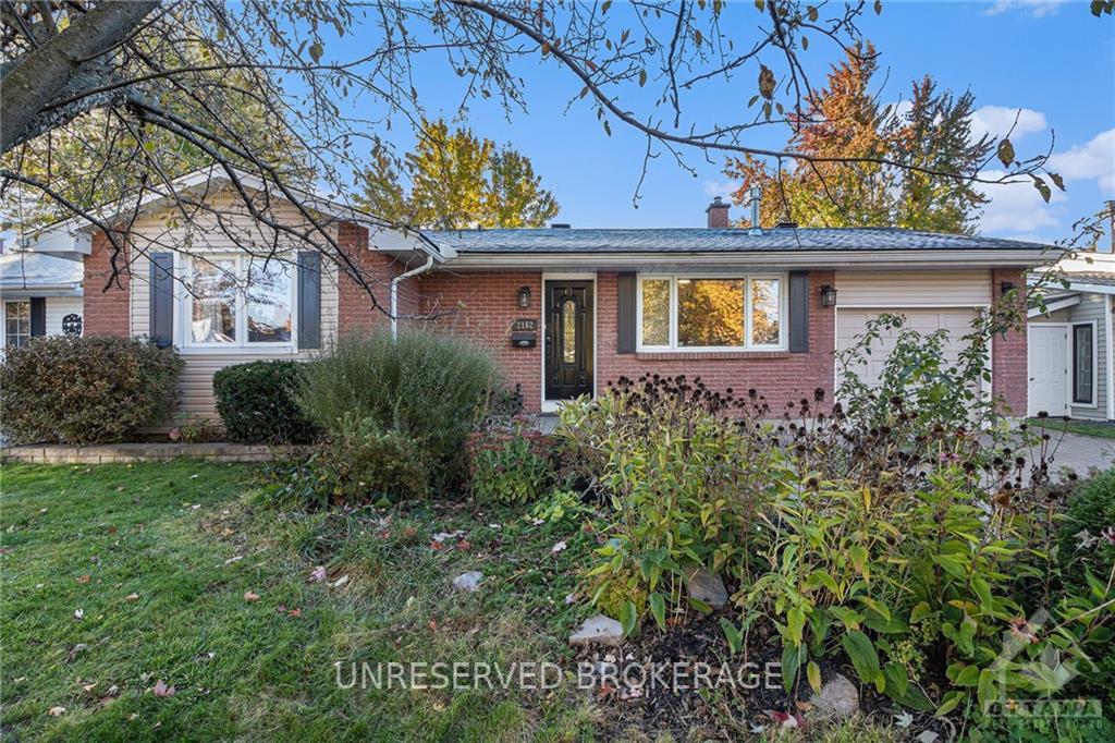 Photo 1 of 2162 Fillmore Crescent, Ottawa, Beacon Hill North — HOMEH