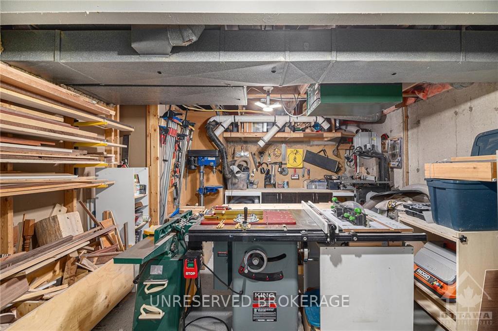 Photo 22 of 2162 Fillmore Crescent, Ottawa, Beacon Hill North — HOMEH