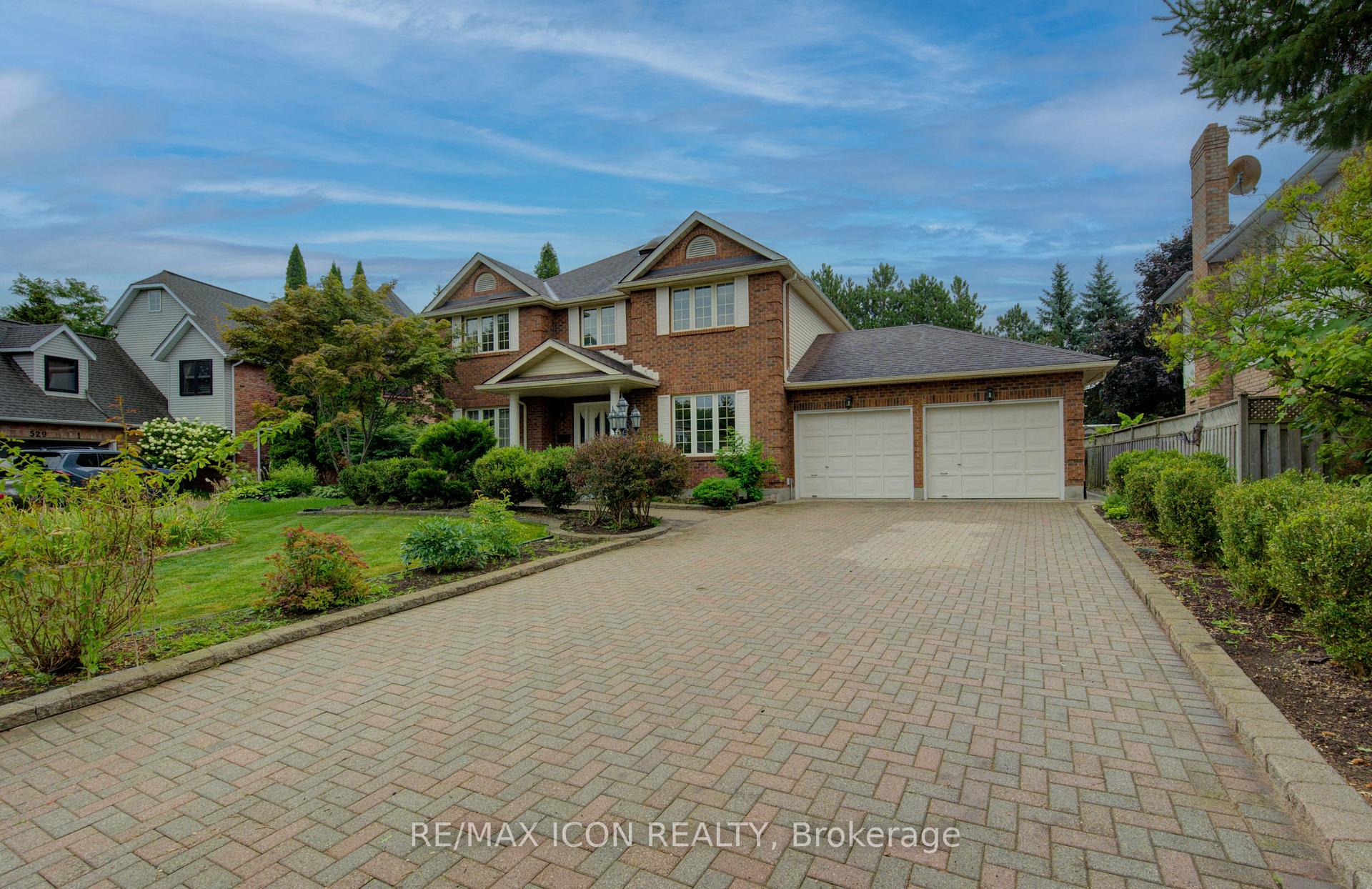 Photo 1 of 531 Sandbrooke Court, Waterloo — HOMEH