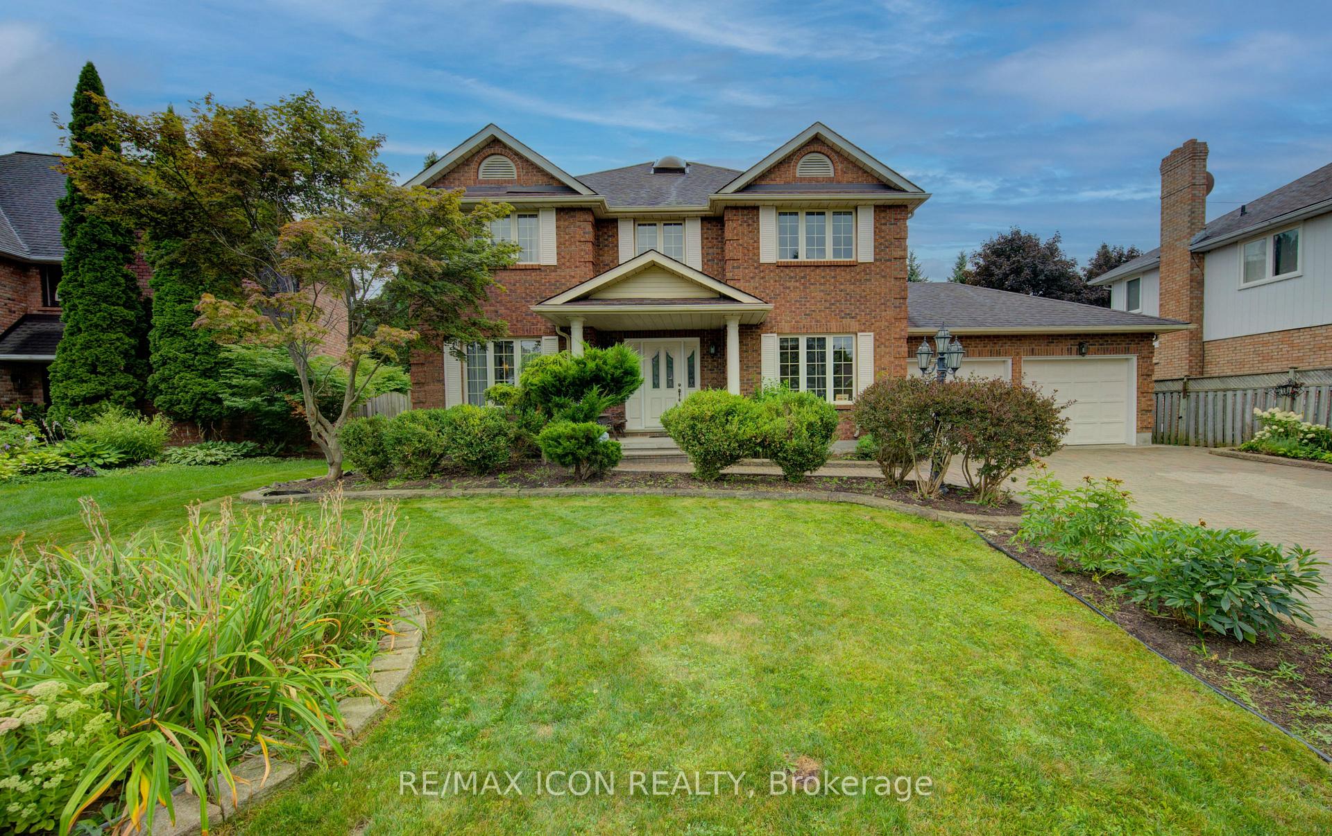 Photo 5 of 531 Sandbrooke Court, Waterloo — HOMEH