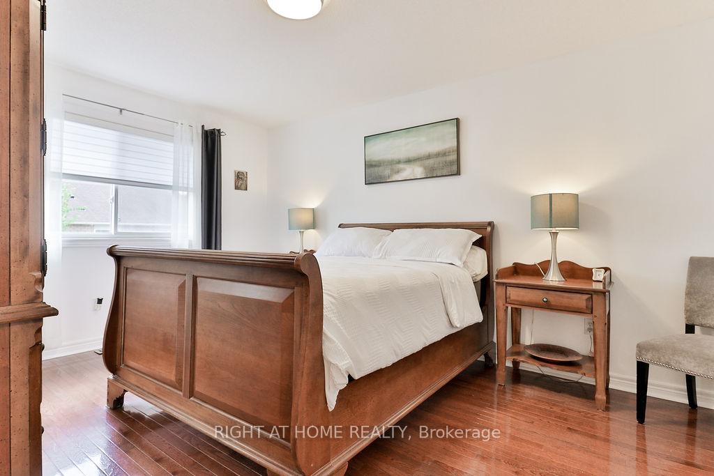 Photo 18 of 140 Moraine Drive, Vaughan, Vellore Village — HOMEH