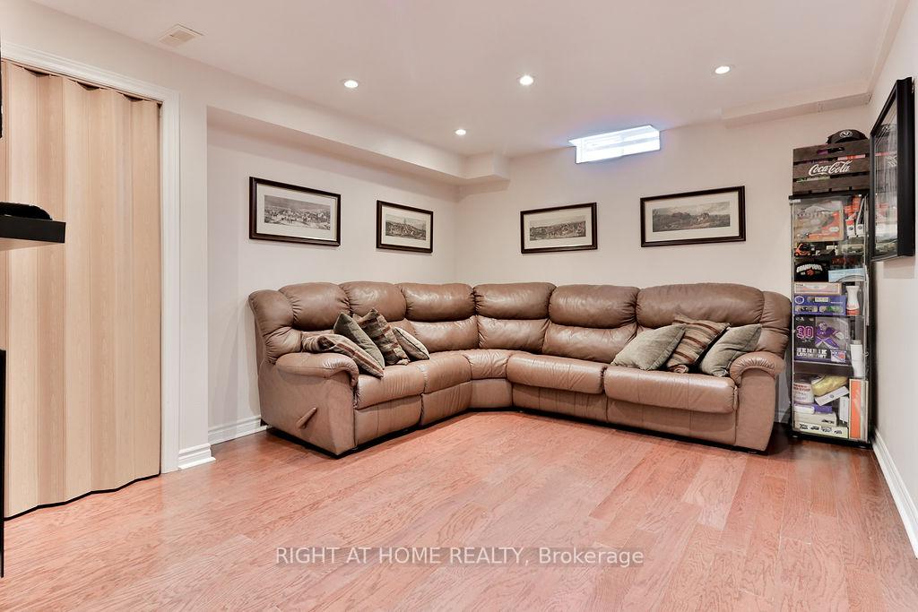 Photo 29 of 140 Moraine Drive, Vaughan, Vellore Village — HOMEH