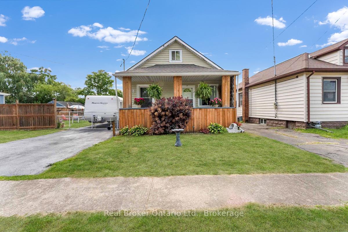 Photo 1 of 416 Deere Street, Welland, Lincoln/Crowland — HOMEH