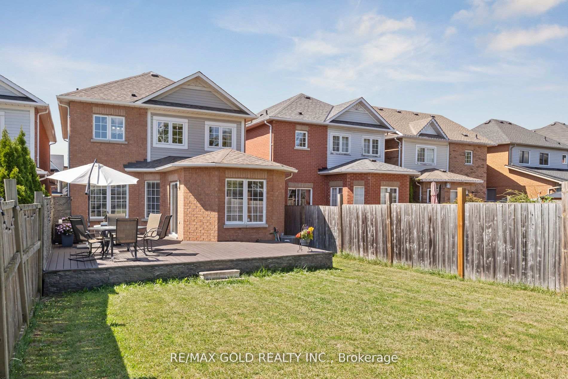 Photo 40 of 15 Blanchard Court, Whitby, Brooklin — HOMEH