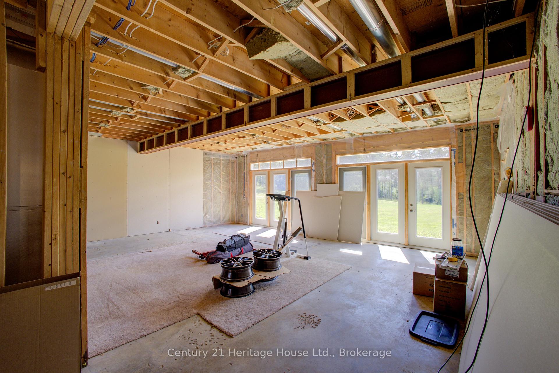 Photo 33 of 323179 Durham Road E, West Grey — HOMEH