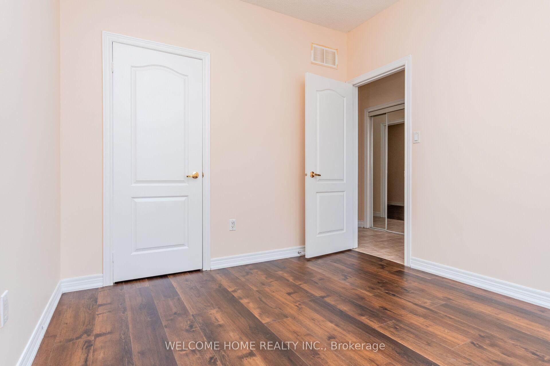 Photo 10 of 37 Marbella Road, Vaughan, Sonoma Heights — HOMEH