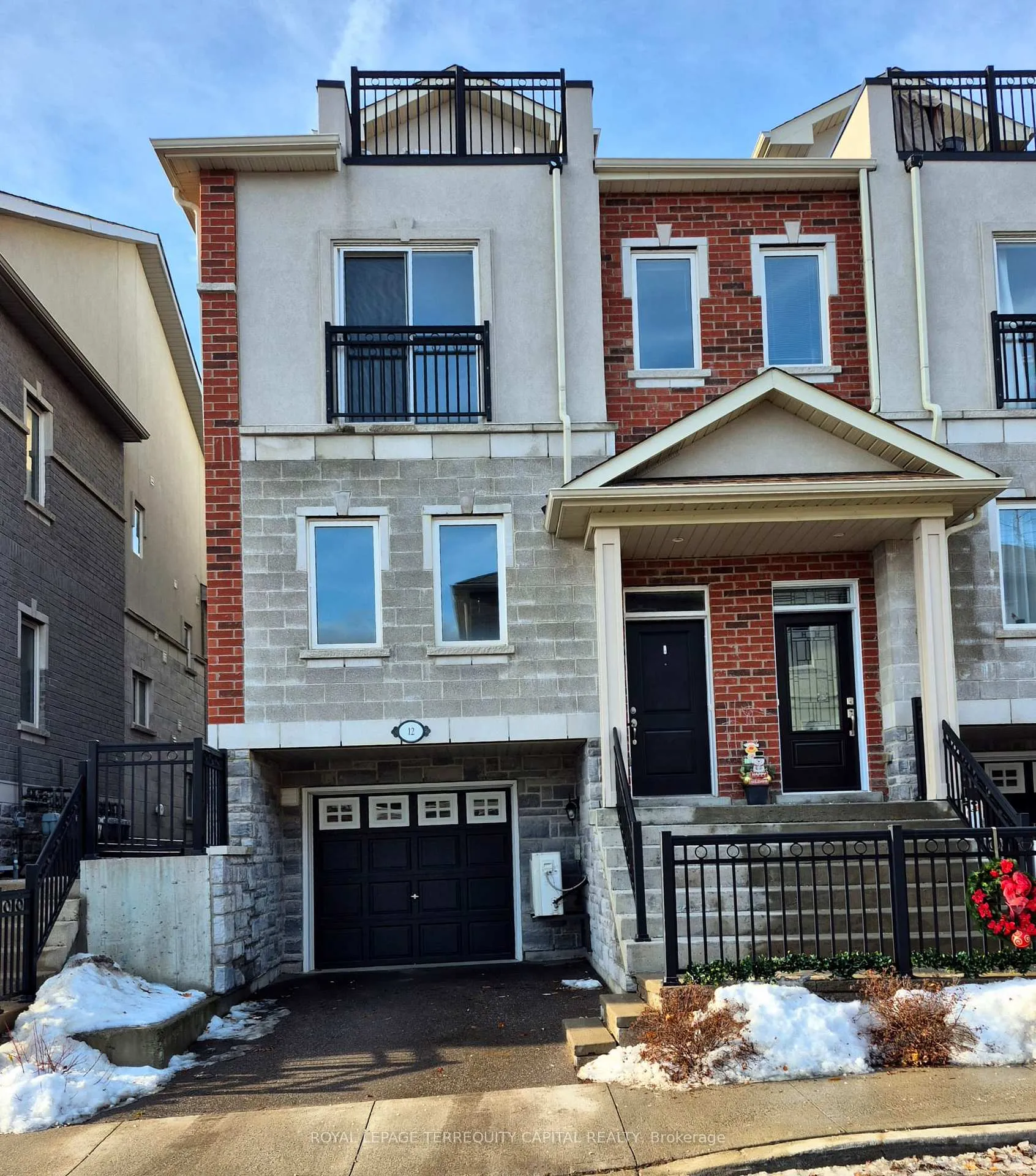 Photo 1 of 12 Dunsley Way, Whitby, Pringle Creek — HOMEH