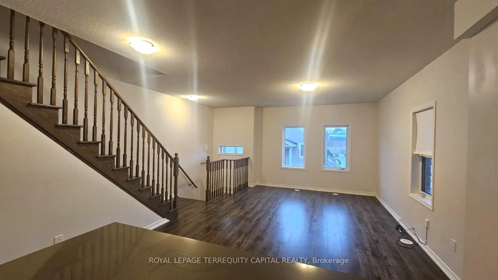 Photo 3 of 12 Dunsley Way, Whitby, Pringle Creek — HOMEH