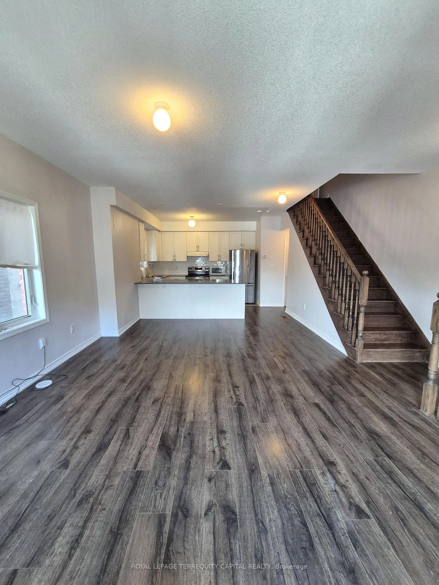 Photo 8 of 12 Dunsley Way, Whitby, Pringle Creek — HOMEH