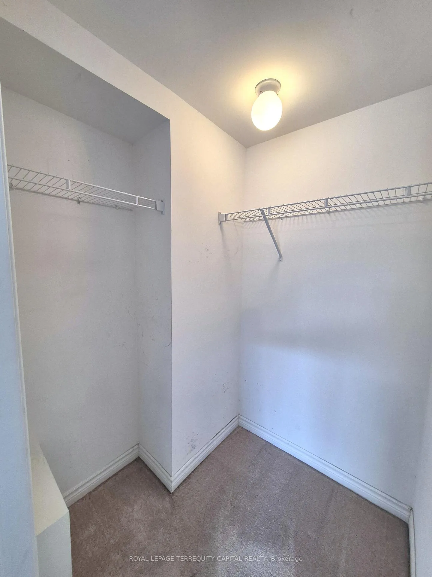 Photo 12 of 12 Dunsley Way, Whitby, Pringle Creek — HOMEH