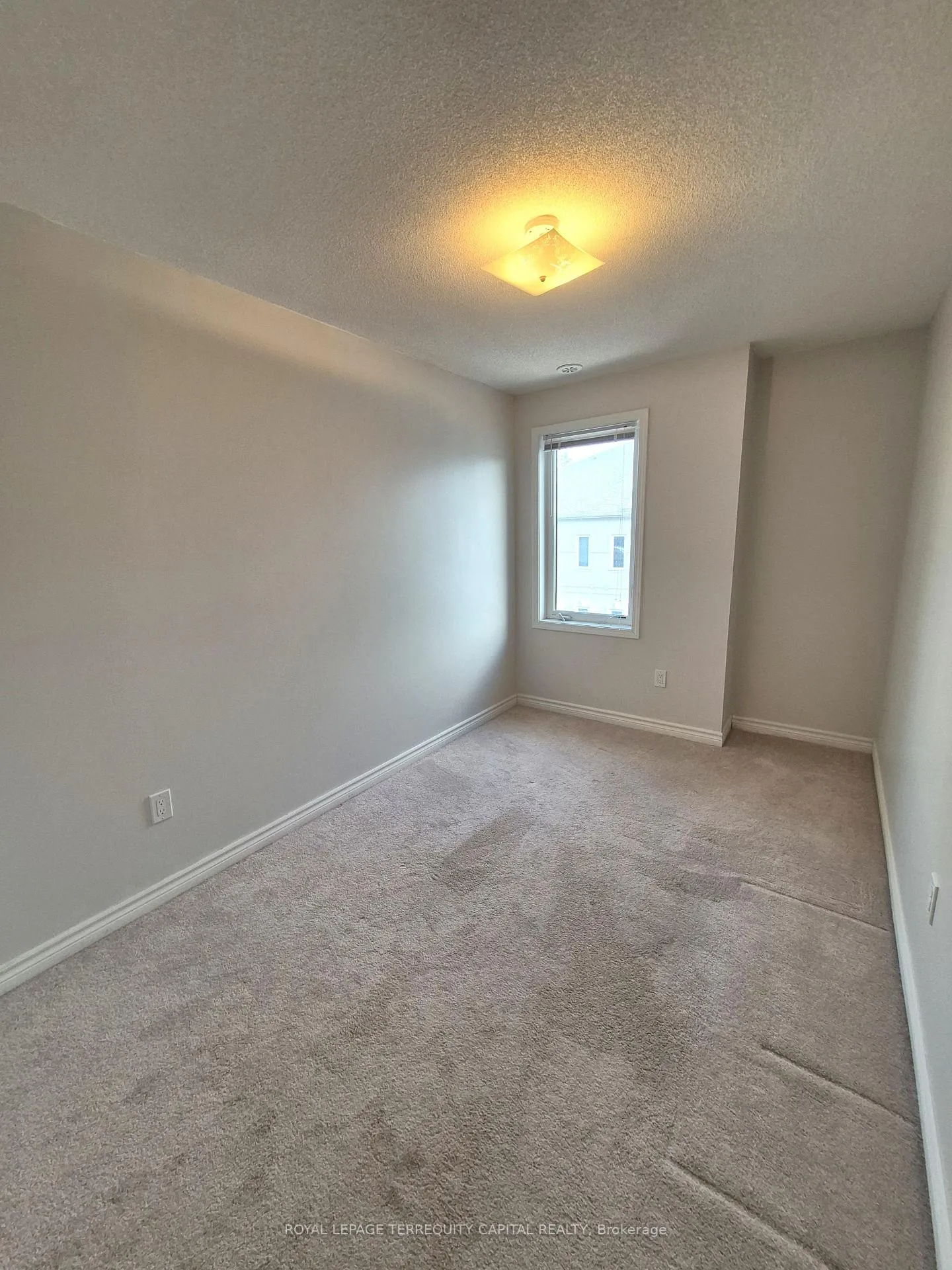 Photo 16 of 12 Dunsley Way, Whitby, Pringle Creek — HOMEH
