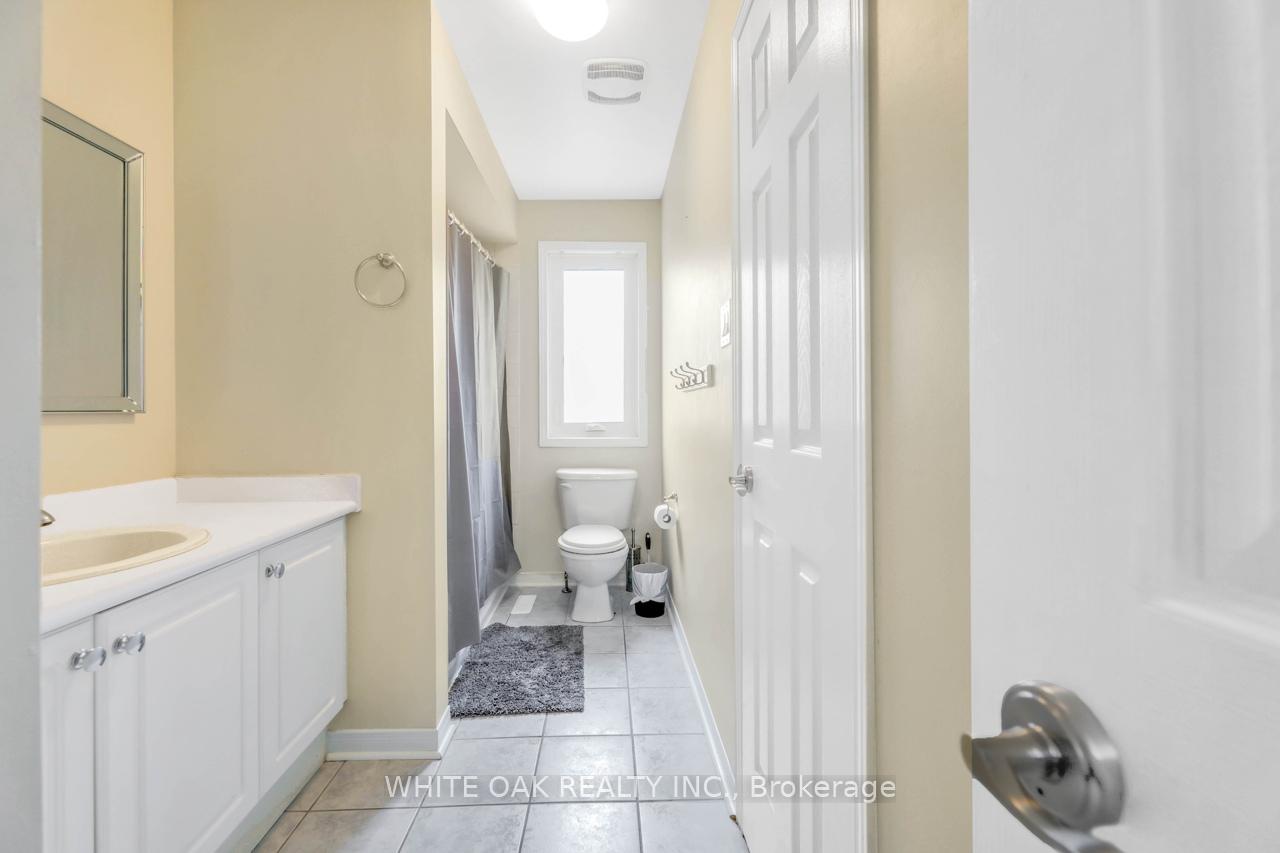 Photo 7 of 43 Sassafras Circle, Vaughan, Patterson — HOMEH