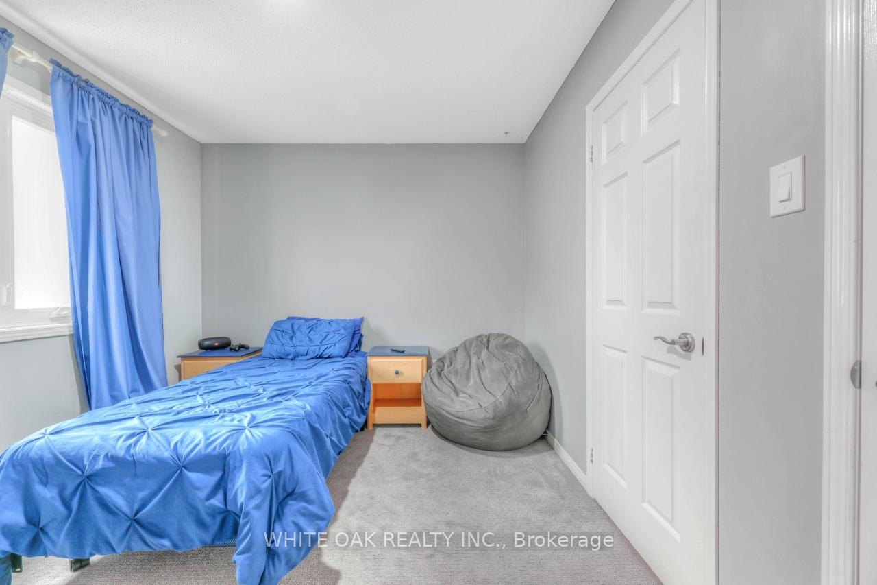 Photo 17 of 43 Sassafras Circle, Vaughan, Patterson — HOMEH