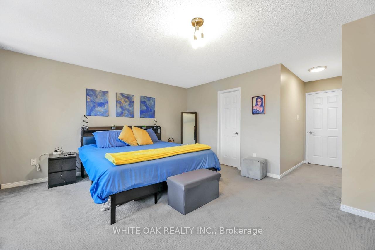 Photo 28 of 43 Sassafras Circle, Vaughan, Patterson — HOMEH