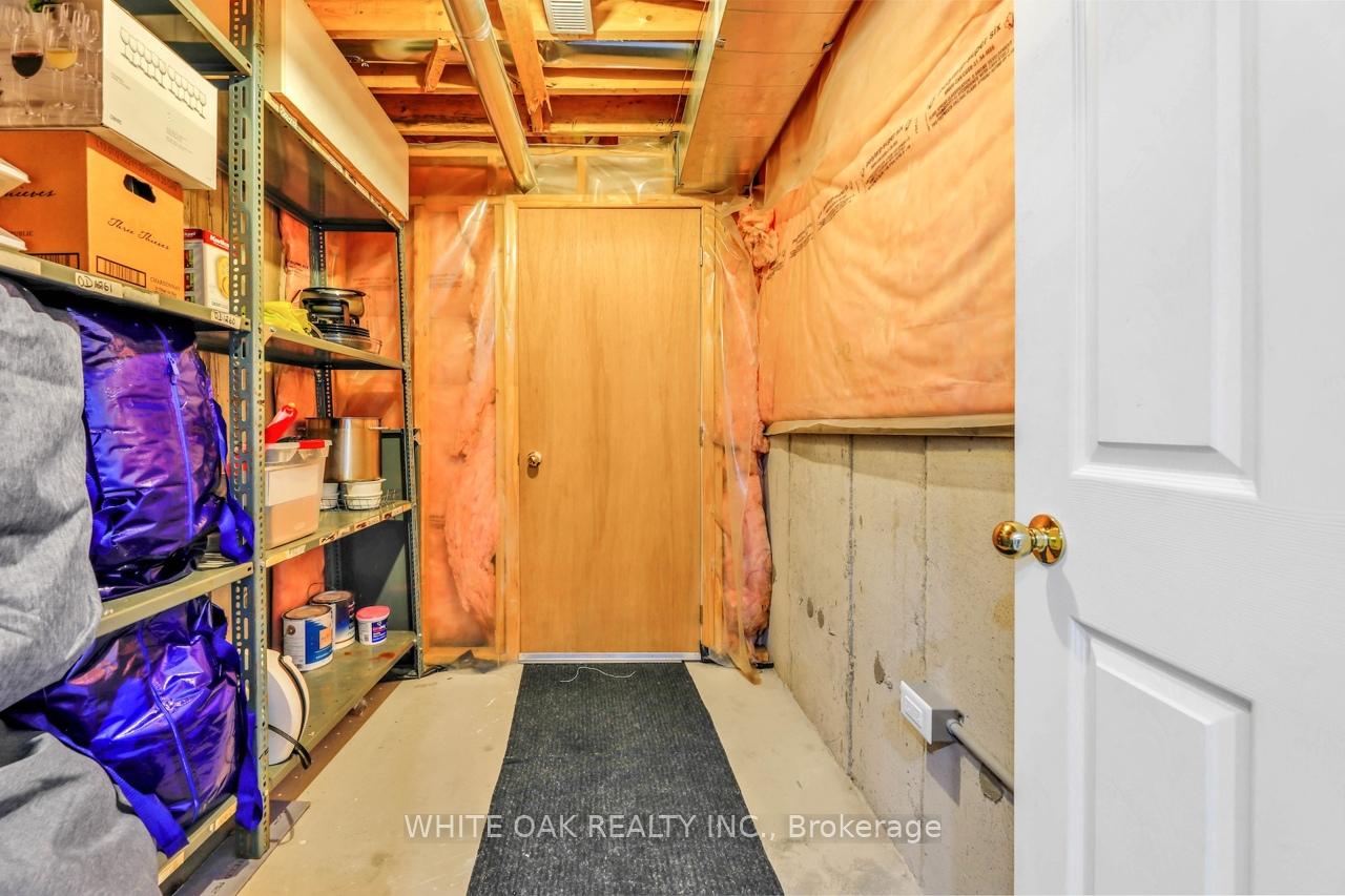 Photo 42 of 43 Sassafras Circle, Vaughan, Patterson — HOMEH