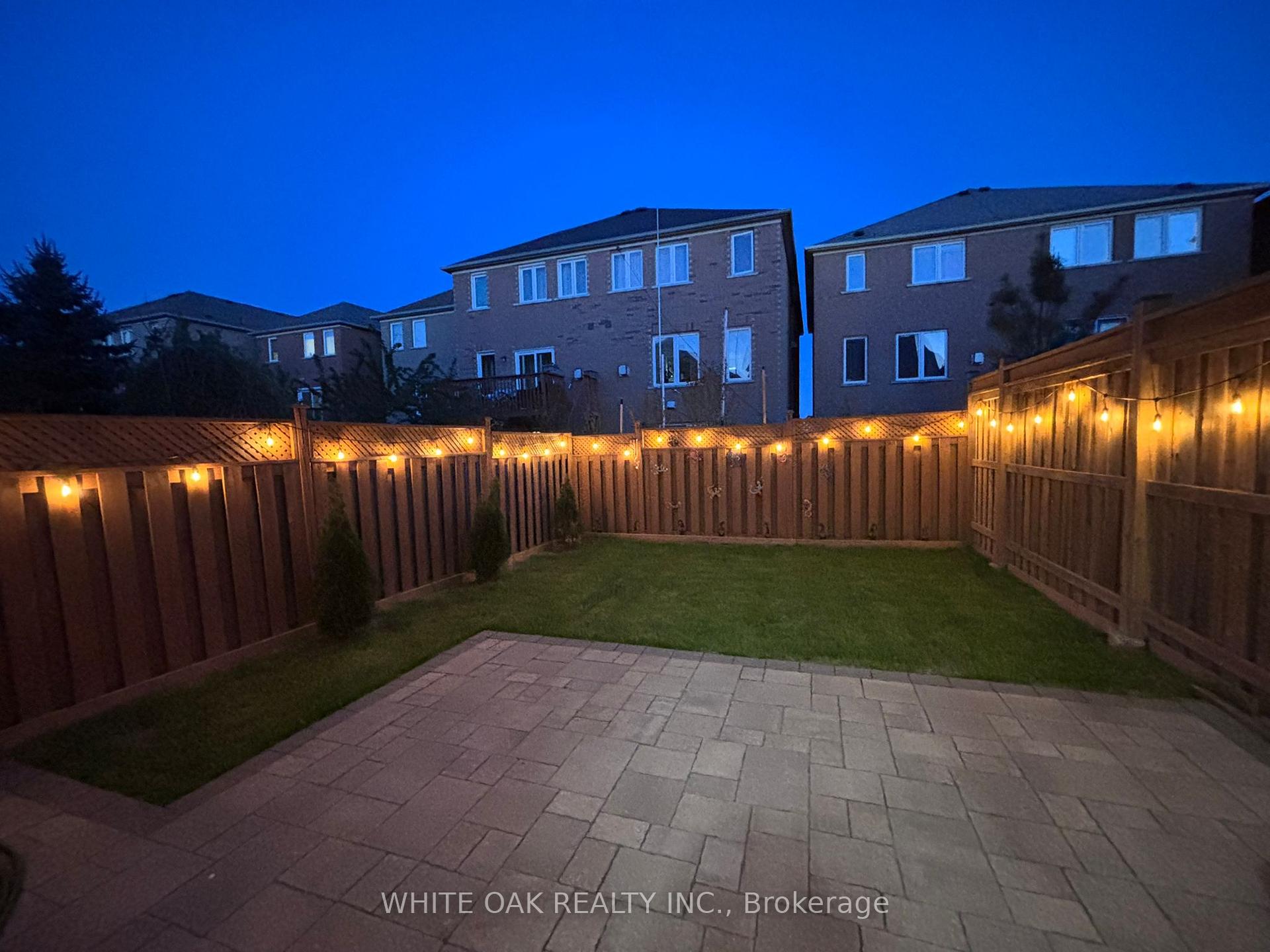 Photo 44 of 43 Sassafras Circle, Vaughan, Patterson — HOMEH
