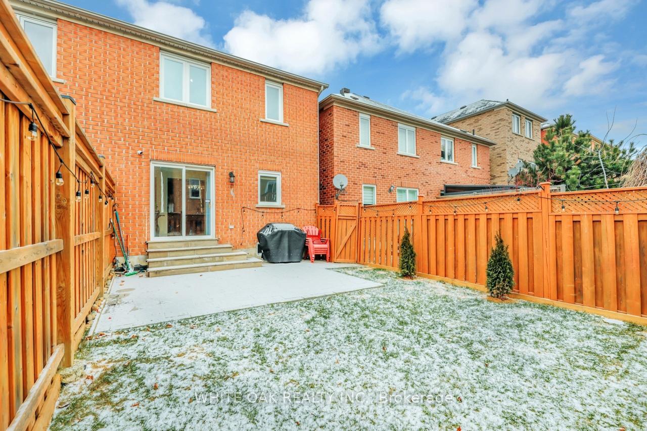 Photo 46 of 43 Sassafras Circle, Vaughan, Patterson — HOMEH