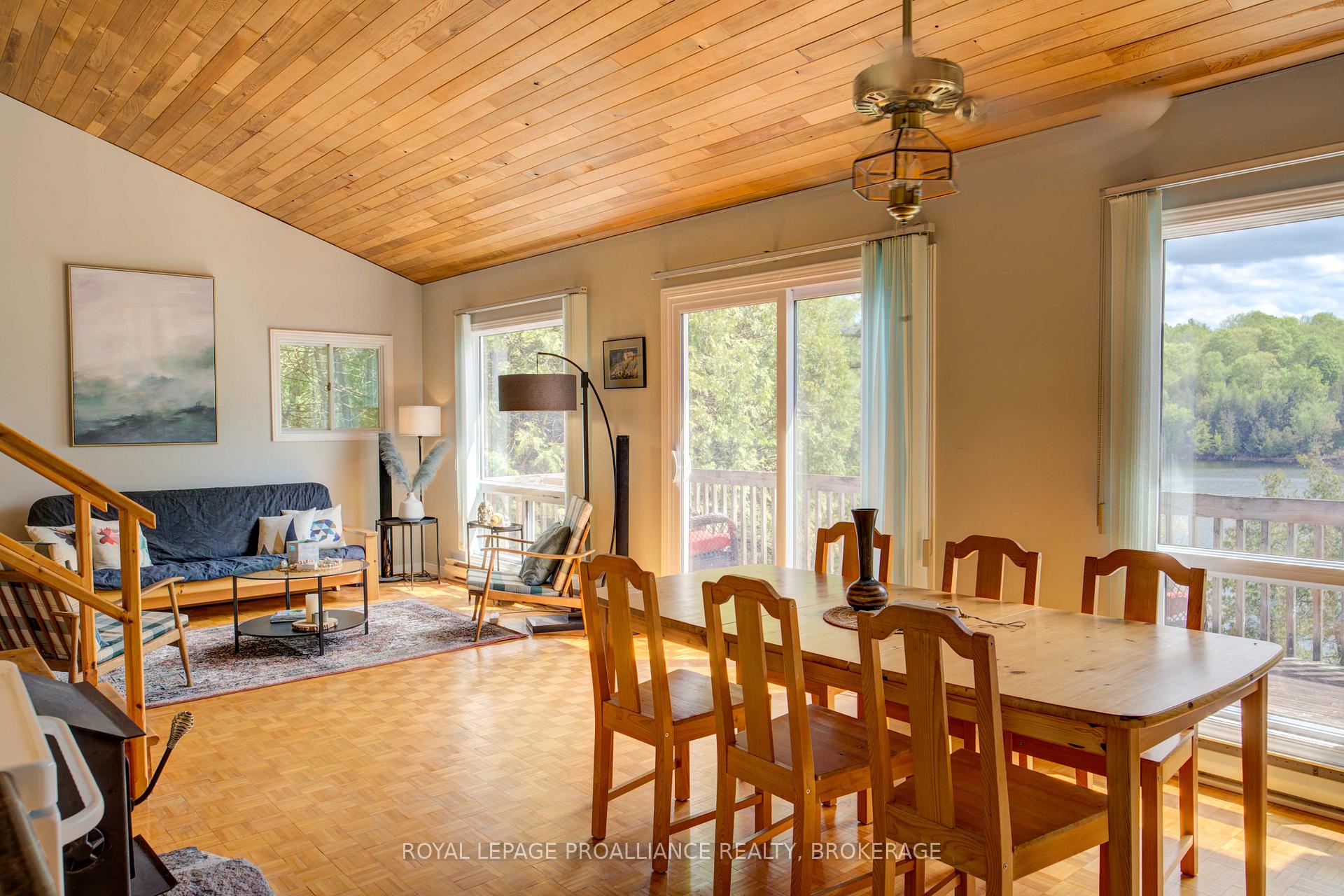 Photo 16 of 49 Bay Ridge Lane, Westport, Westport — HOMEH