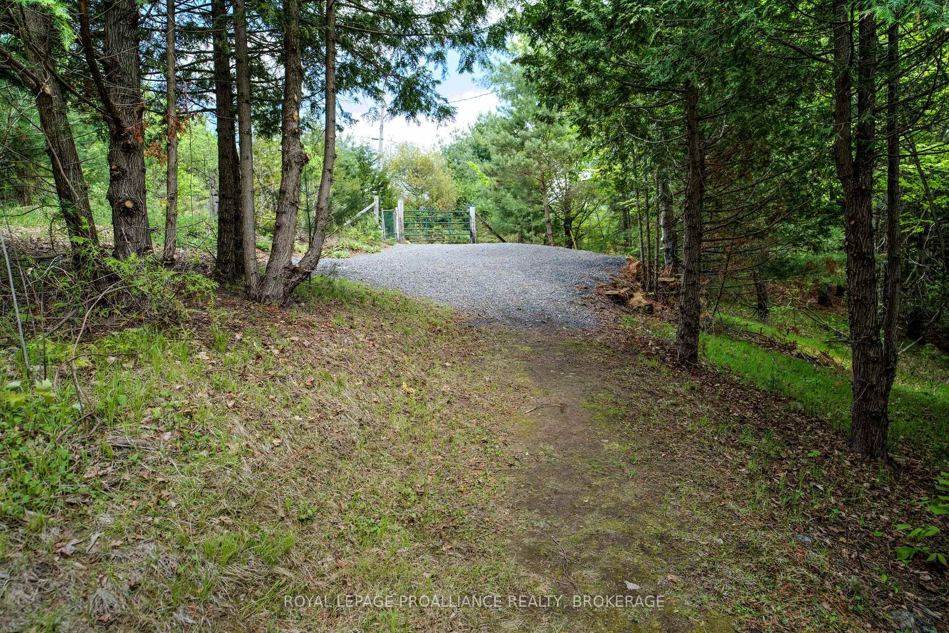 Photo 38 of 49 Bay Ridge Lane, Westport, Westport — HOMEH