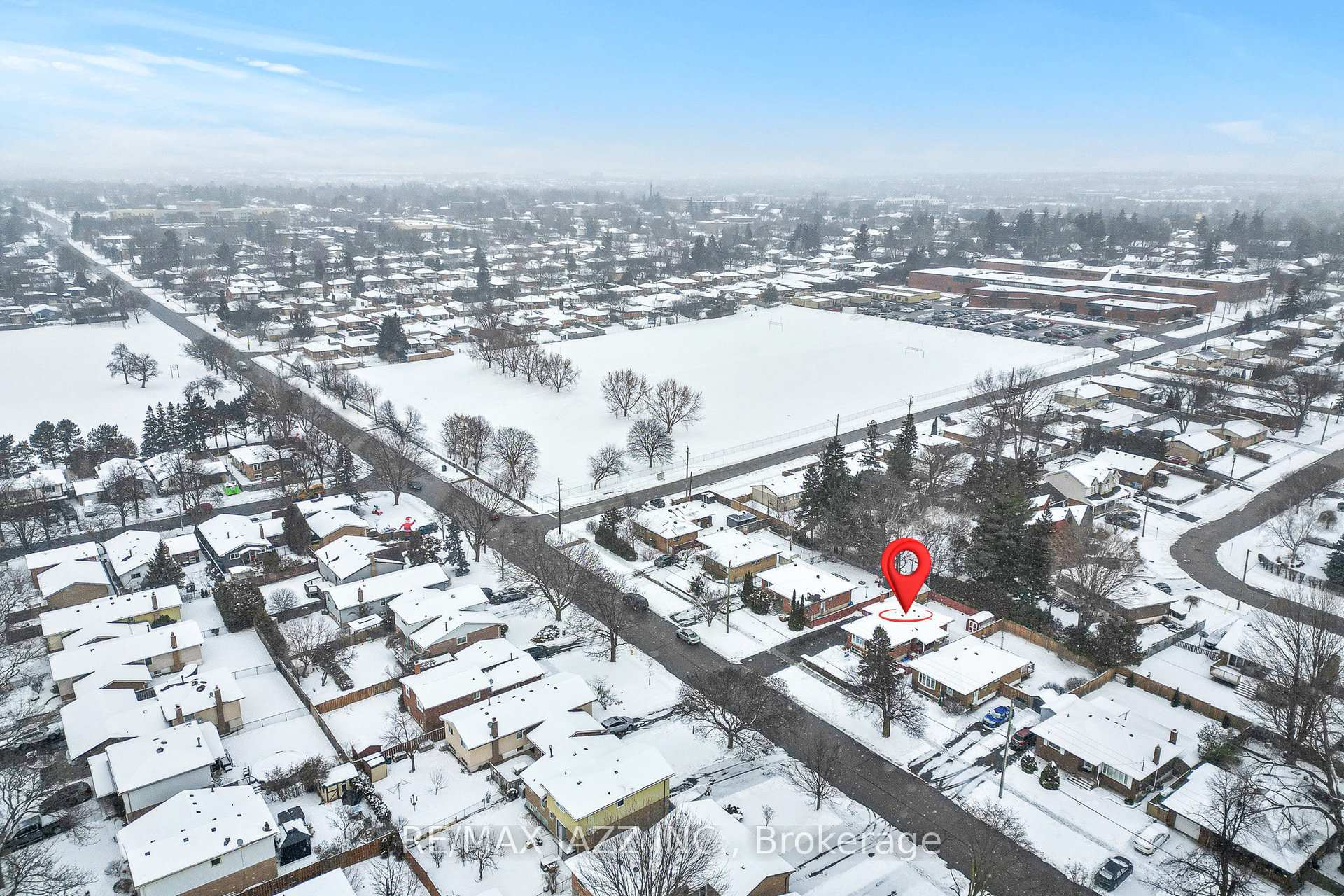 Photo 8 of 807 Annes Street, Whitby, Lynde Creek — HOMEH