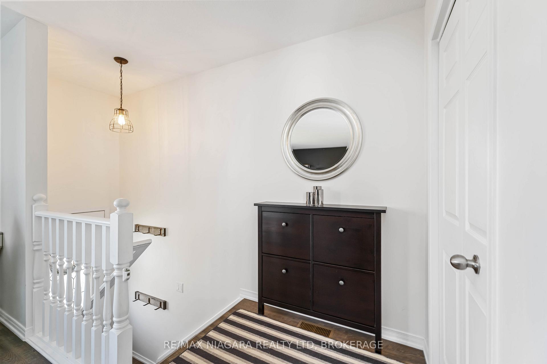 Photo 5 of 29 Talbot Avenue, Welland, Dain City — HOMEH