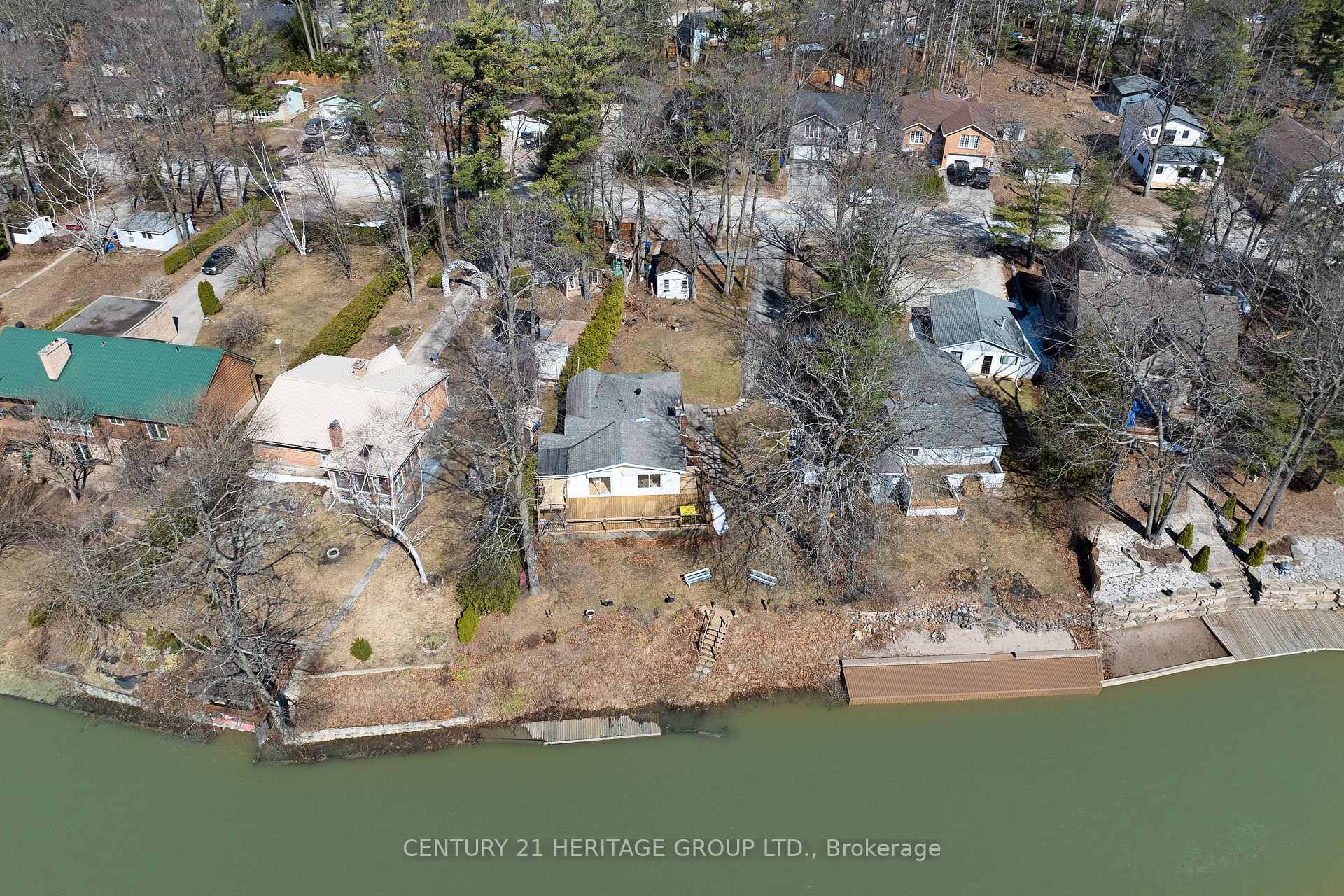 Photo 6 of 742 Oxbow Park Drive, Wasaga Beach — HOMEH