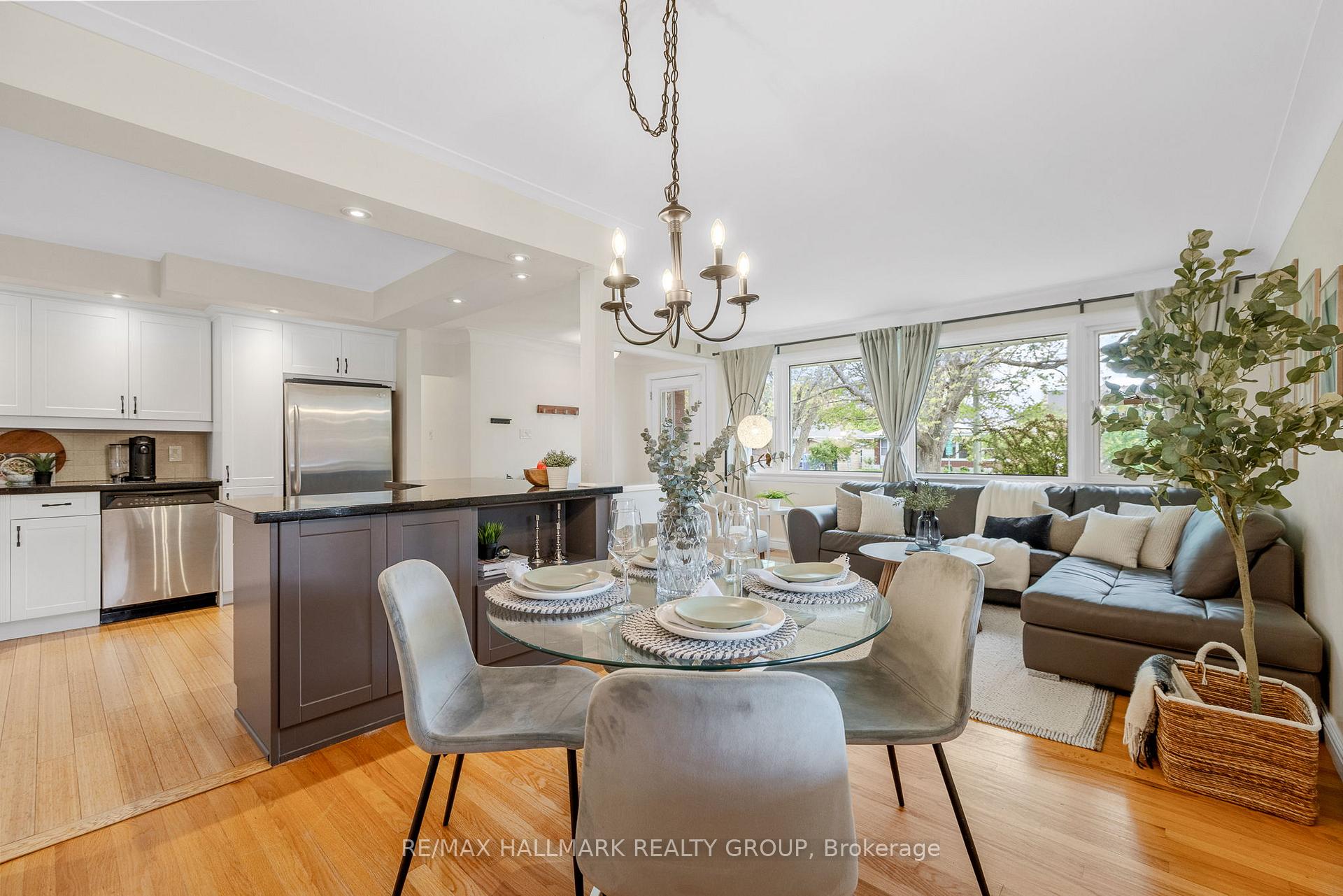 Photo 8 of 2209 Utah Street, Ottawa, Alta Vista — HOMEH