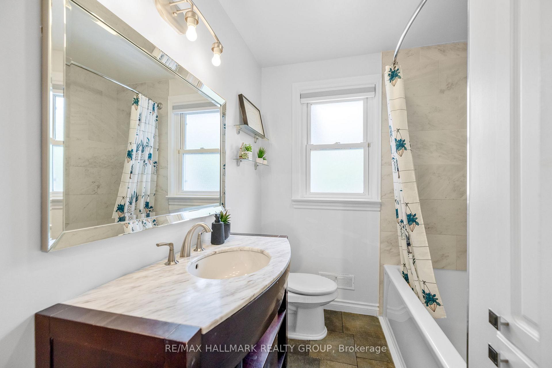 Photo 18 of 2209 Utah Street, Ottawa, Alta Vista — HOMEH