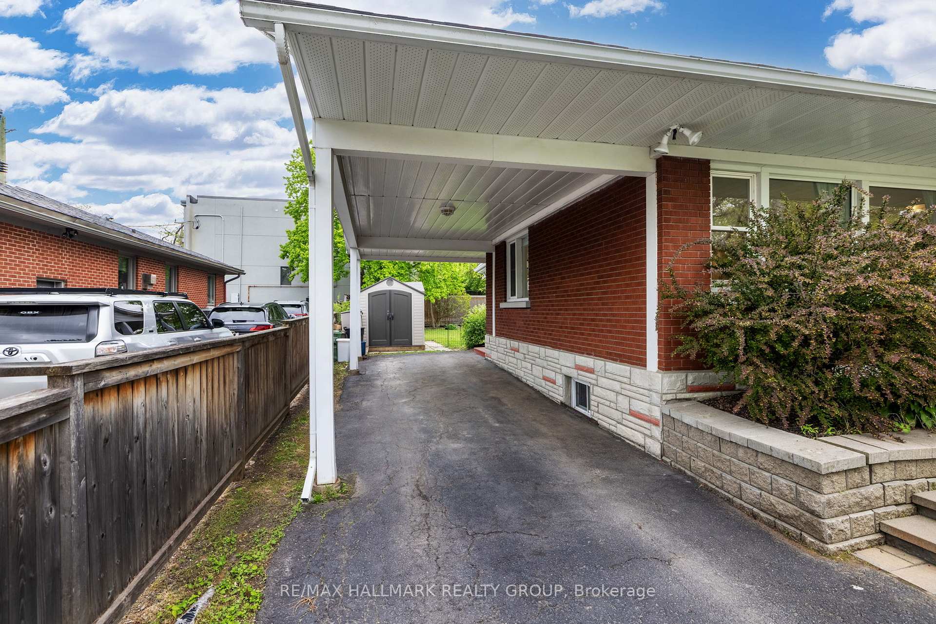 Photo 33 of 2209 Utah Street, Ottawa, Alta Vista — HOMEH
