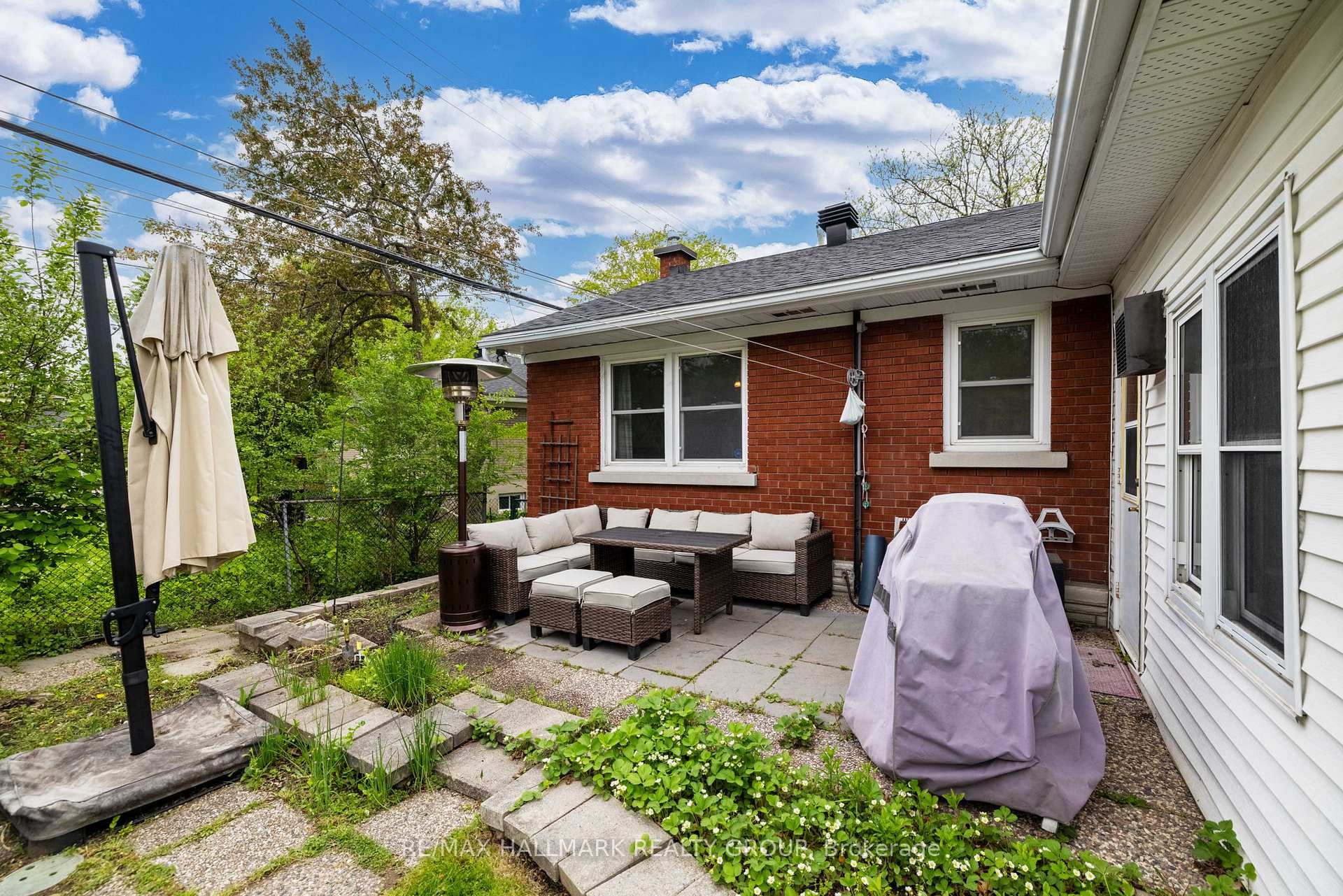 Photo 34 of 2209 Utah Street, Ottawa, Alta Vista — HOMEH