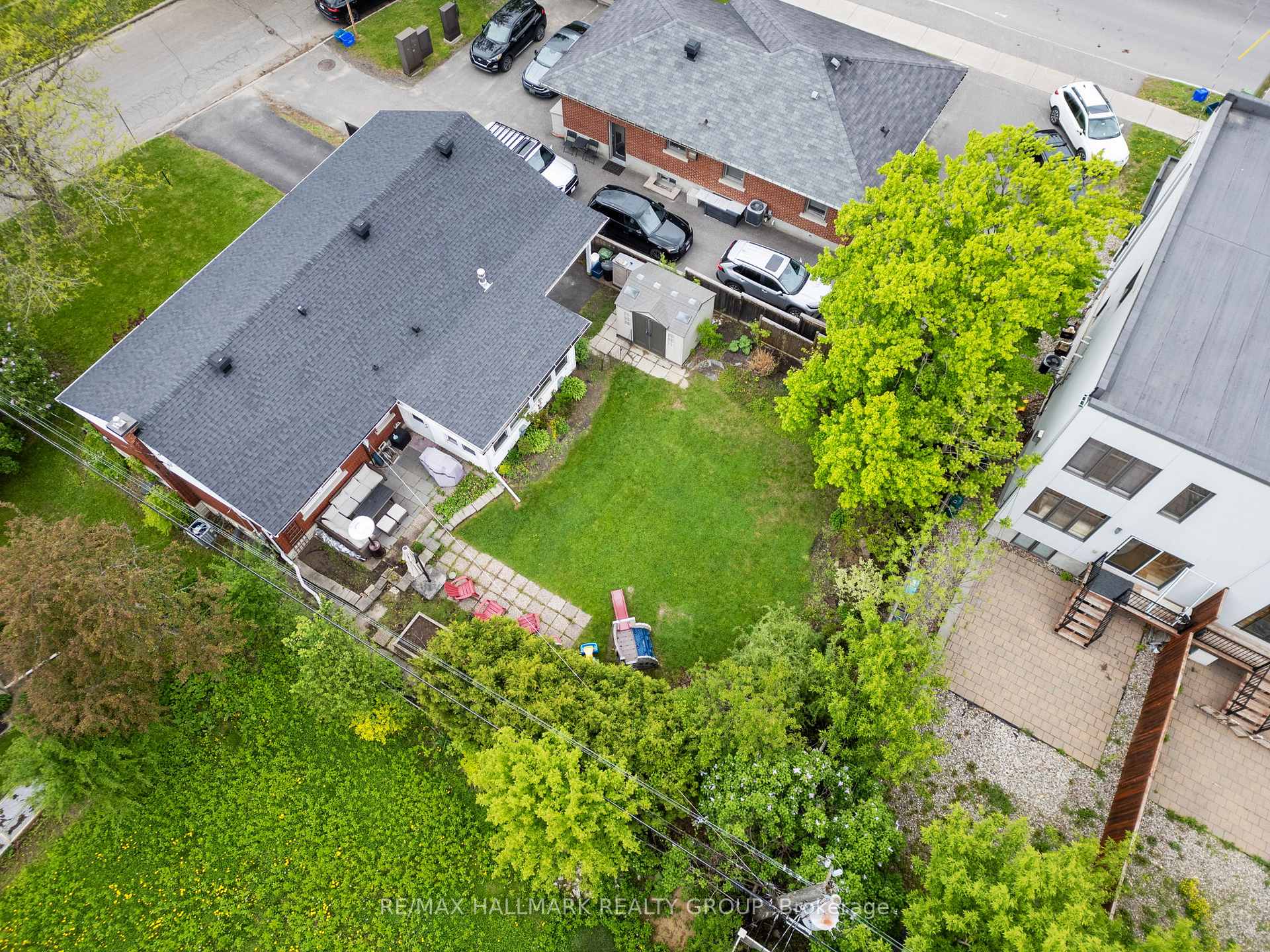 Photo 37 of 2209 Utah Street, Ottawa, Alta Vista — HOMEH