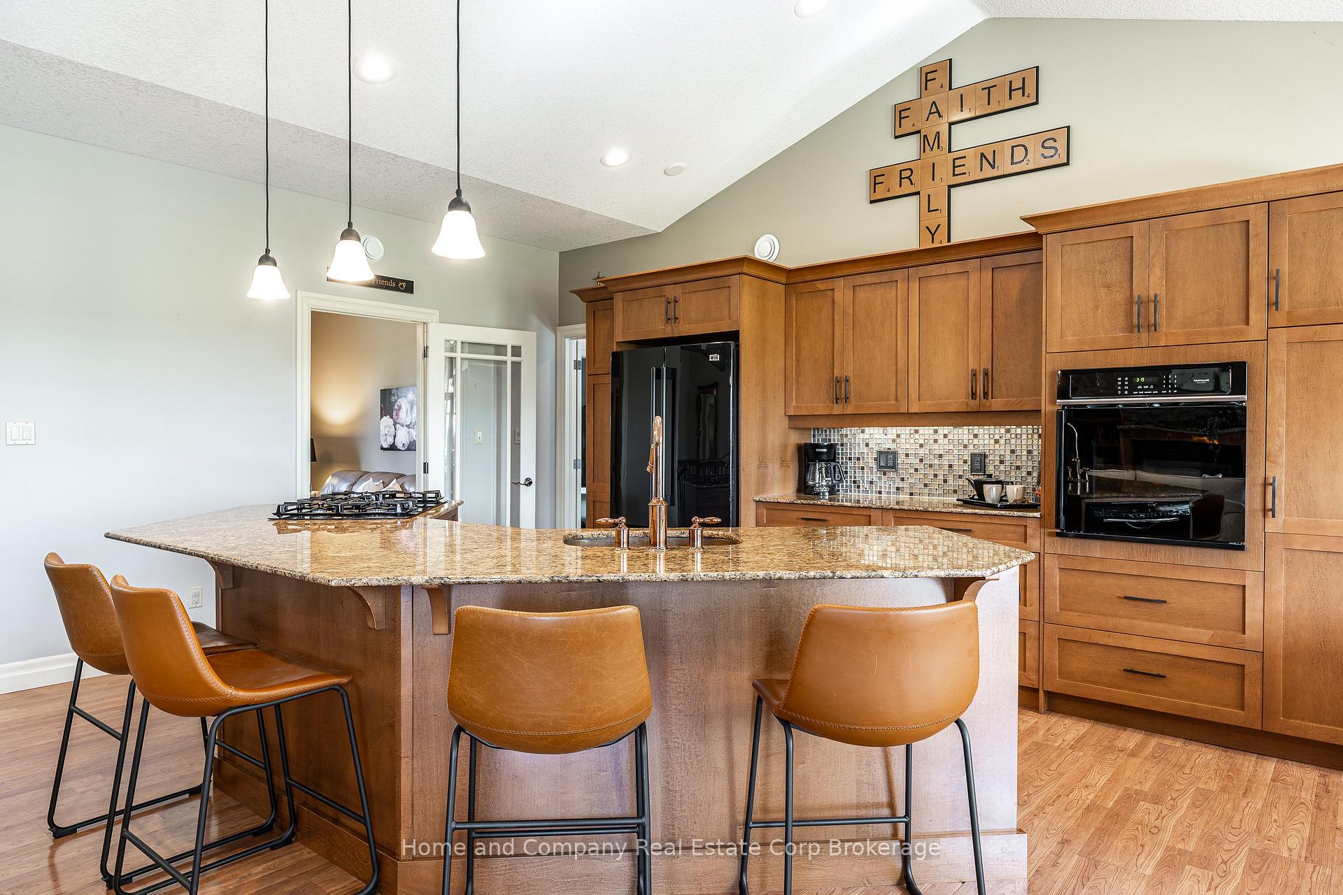 Photo 9 of 6055 Fischer Road, West Perth, Mitchell — HOMEH