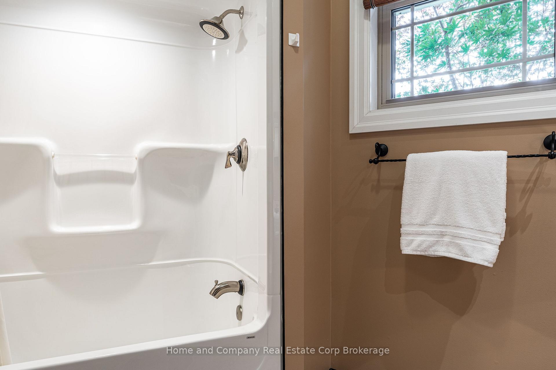 Photo 19 of 6055 Fischer Road, West Perth, Mitchell — HOMEH