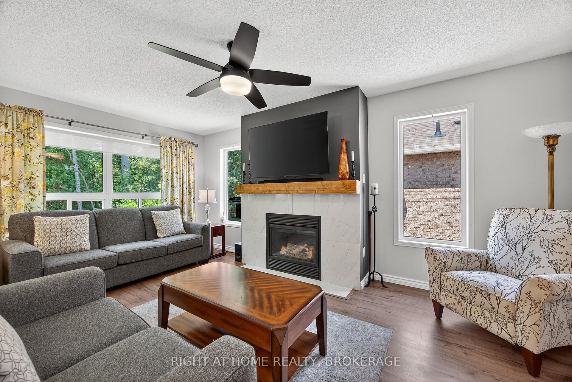 Photo 18 of 113 Silver Birch Avenue, Wasaga Beach — HOMEH