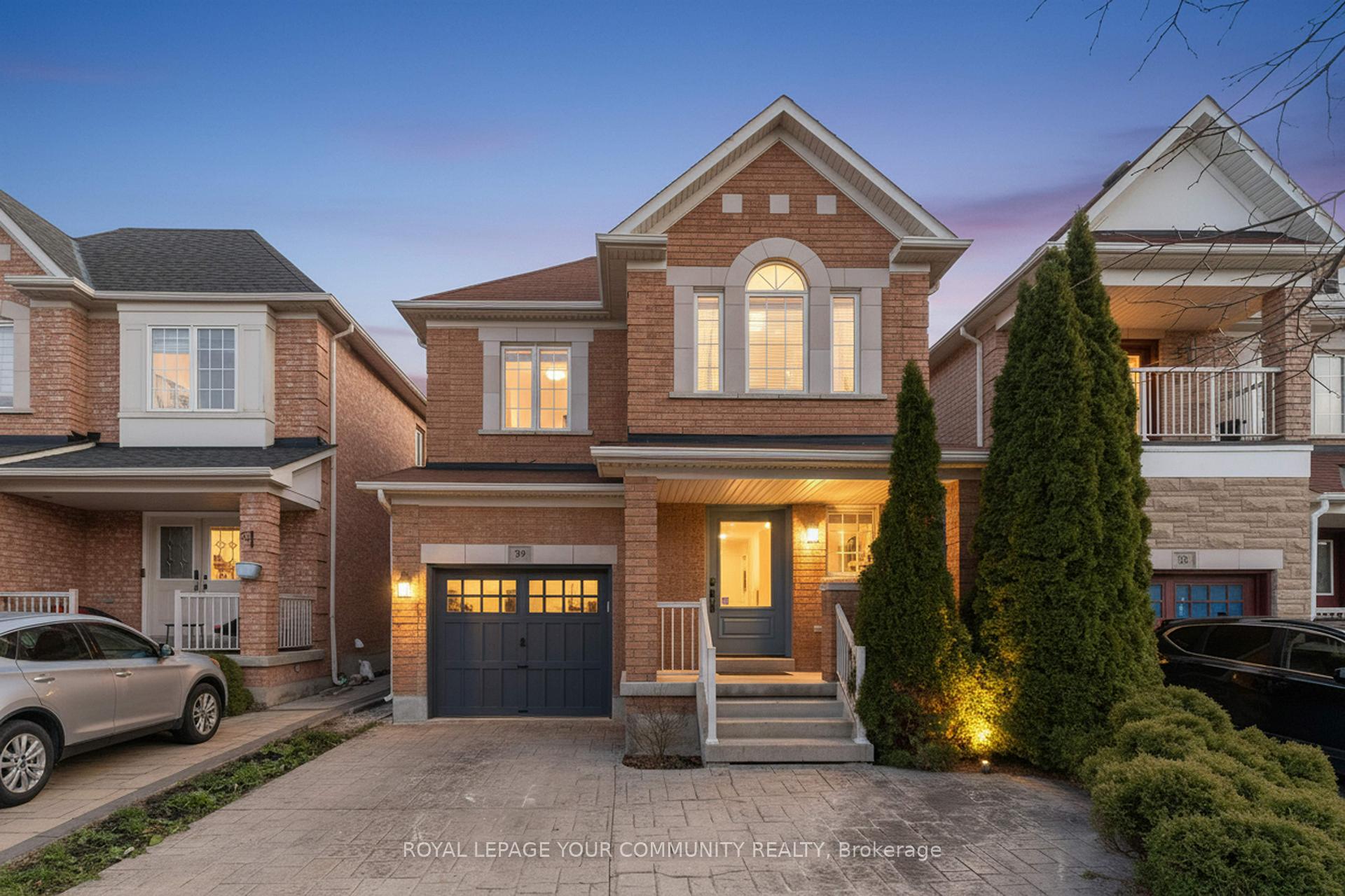 Front of 39 Boticelli Way