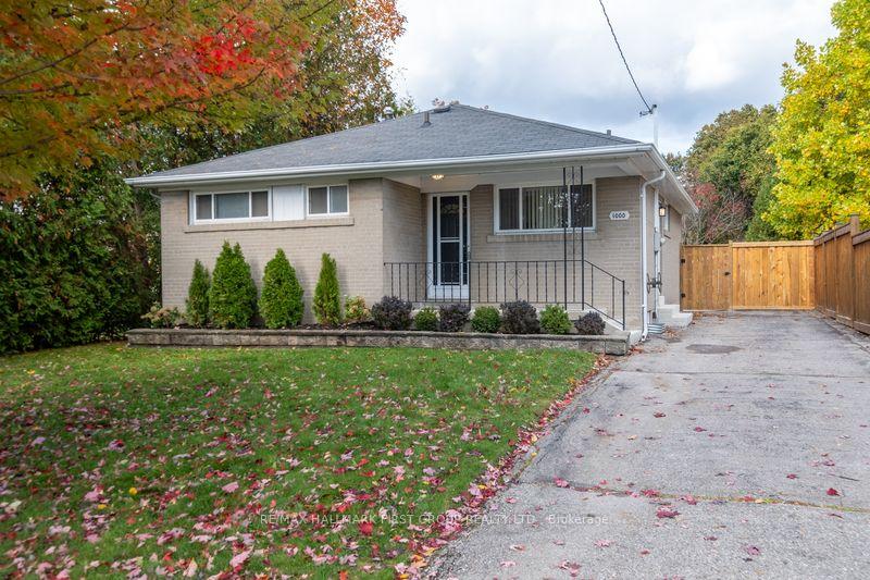 Front of 1000 Wardman Crescent
