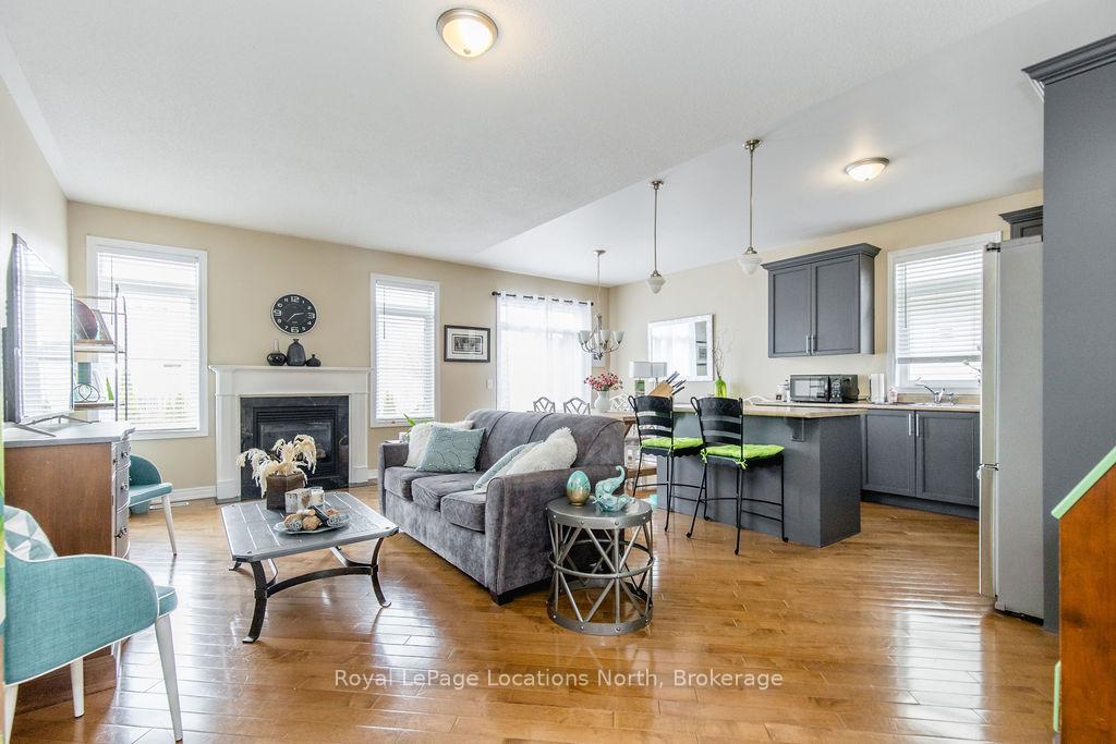 Photo 4 of 4 Broadpoint Street, Wasaga Beach — HOMEH