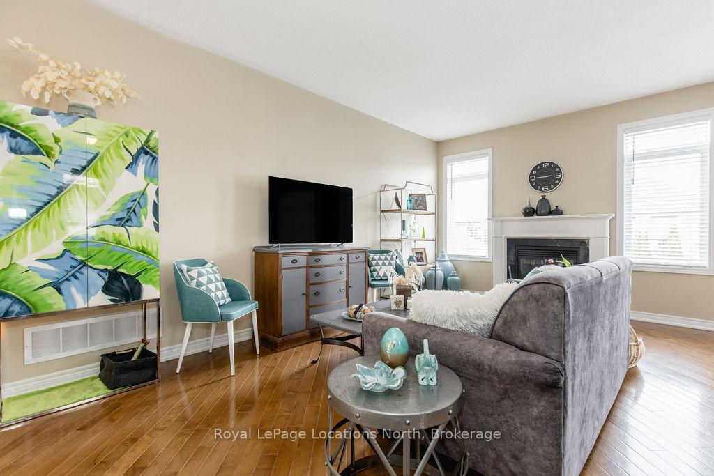 Photo 13 of 4 Broadpoint Street, Wasaga Beach — HOMEH