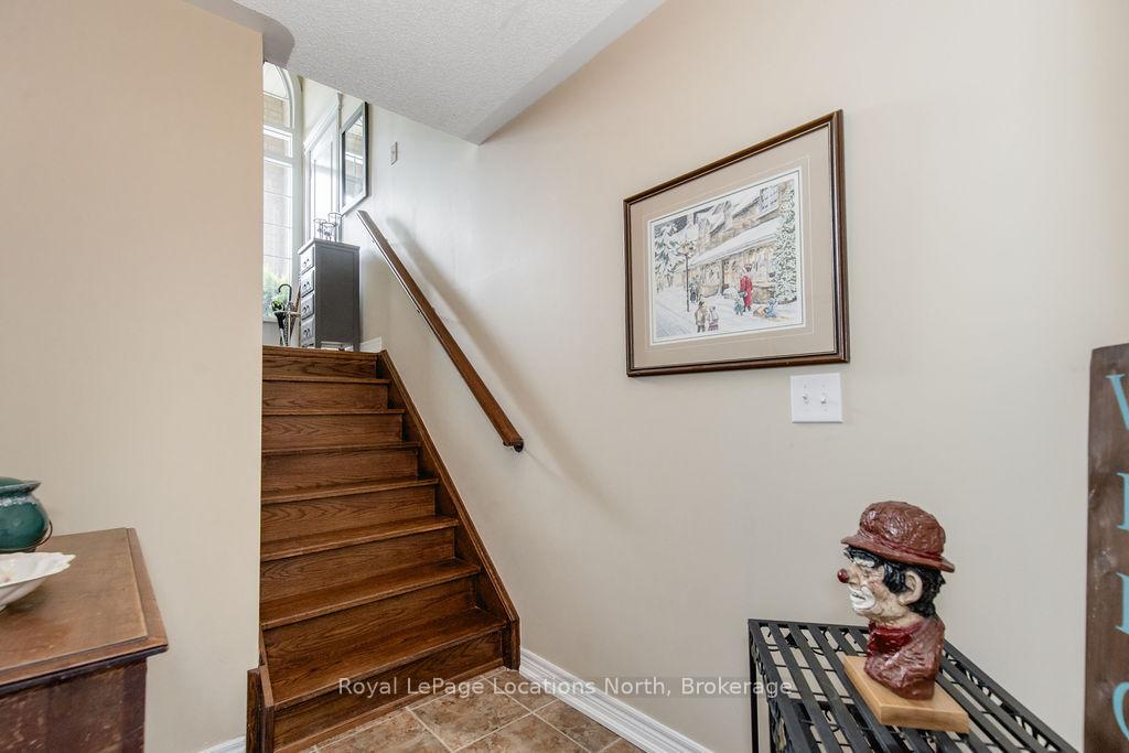 Photo 20 of 4 Broadpoint Street, Wasaga Beach — HOMEH