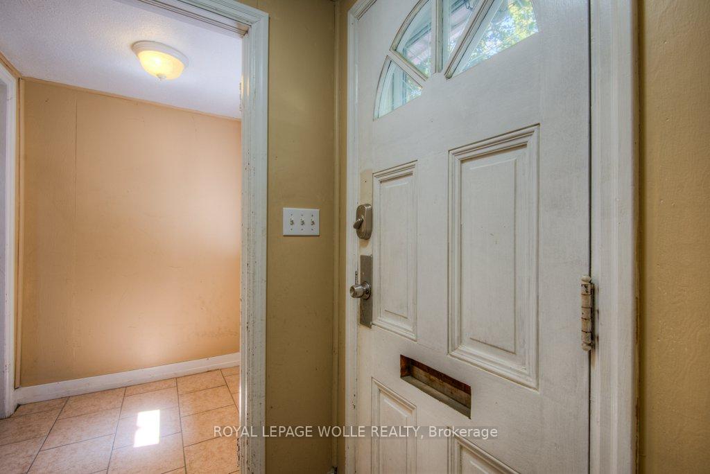 Photo 6 of 126 Albert Street, Waterloo, Downtown Waterloo — HOMEH