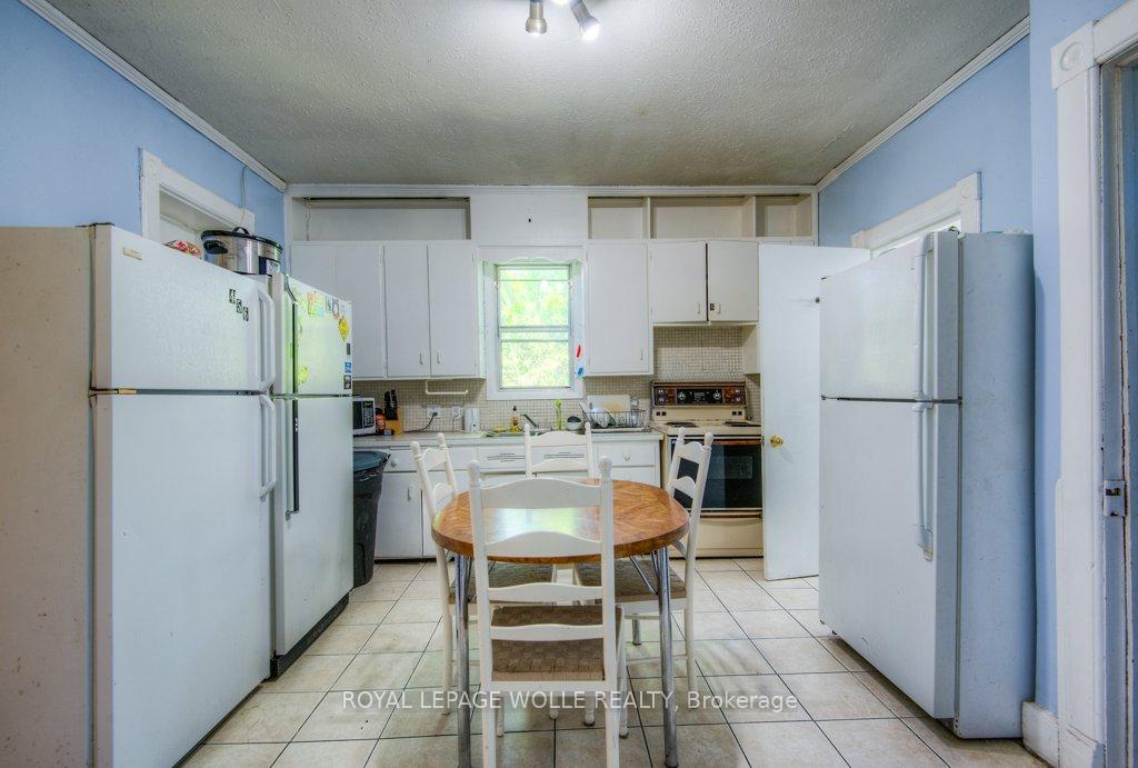 Photo 16 of 126 Albert Street, Waterloo, Downtown Waterloo — HOMEH