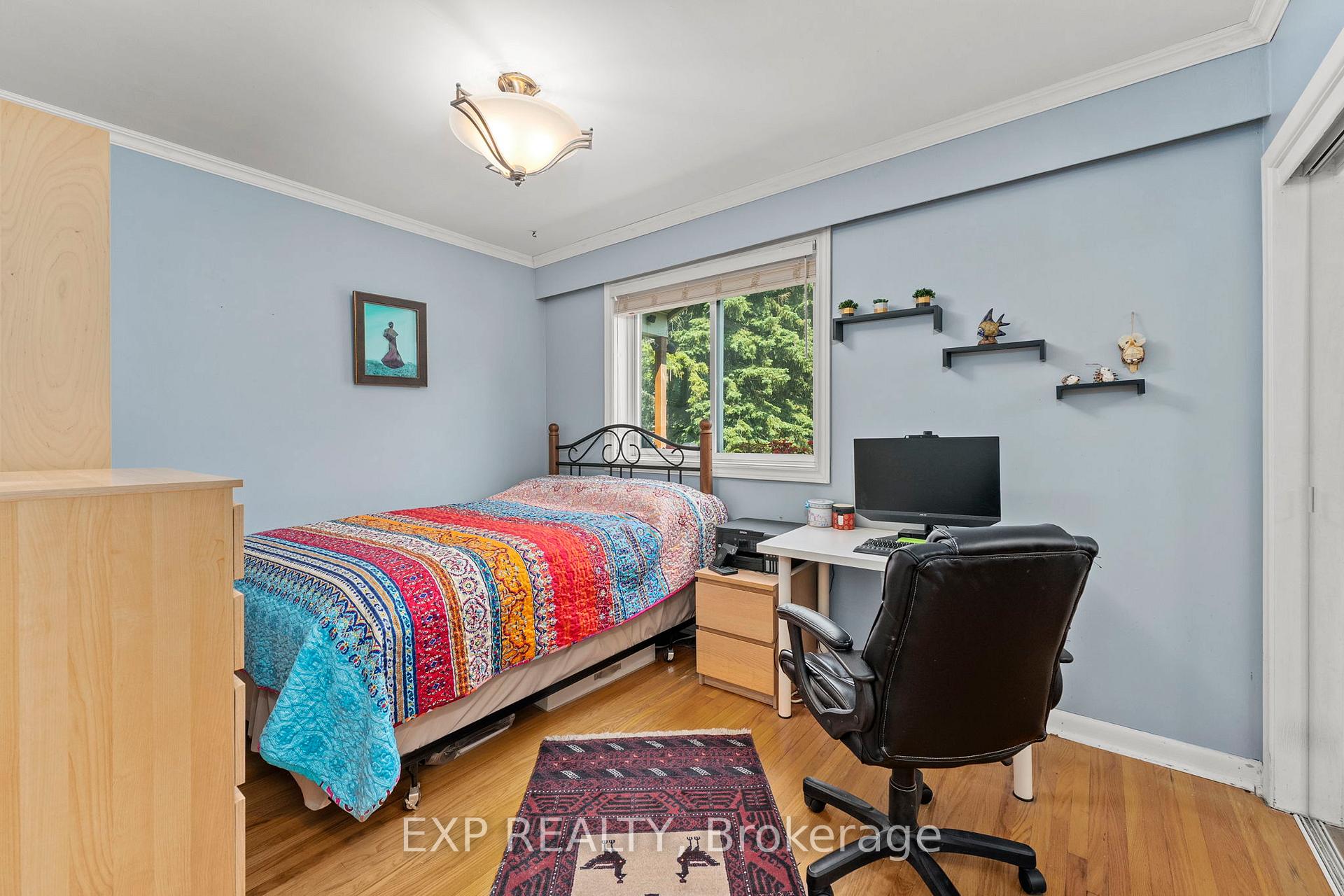 Photo 15 of 31 Patrick Drive, Aurora, Aurora Highlands — HOMEH