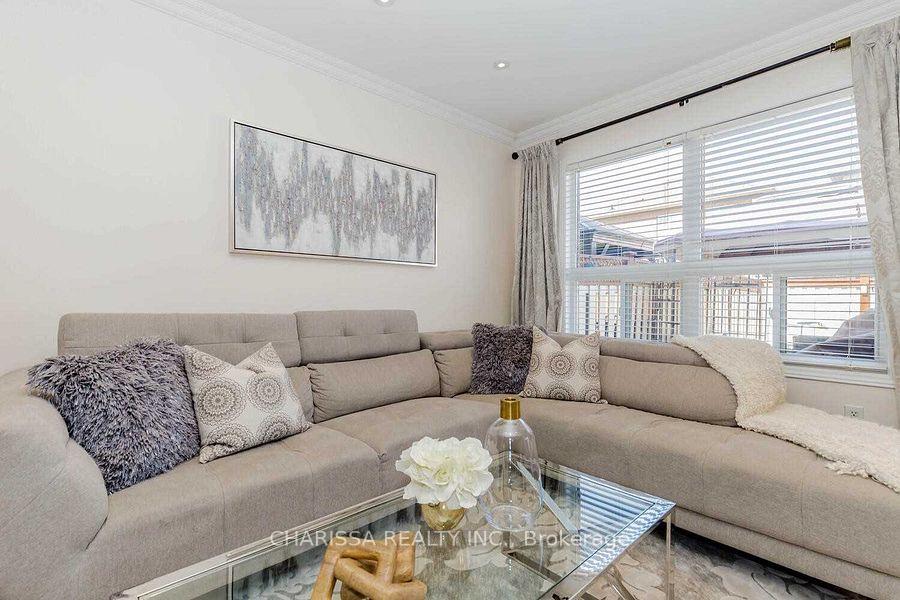 Photo 13 of Unit UPPER, 131 Argento Crescent, Vaughan, Vellore Village — HOMEH