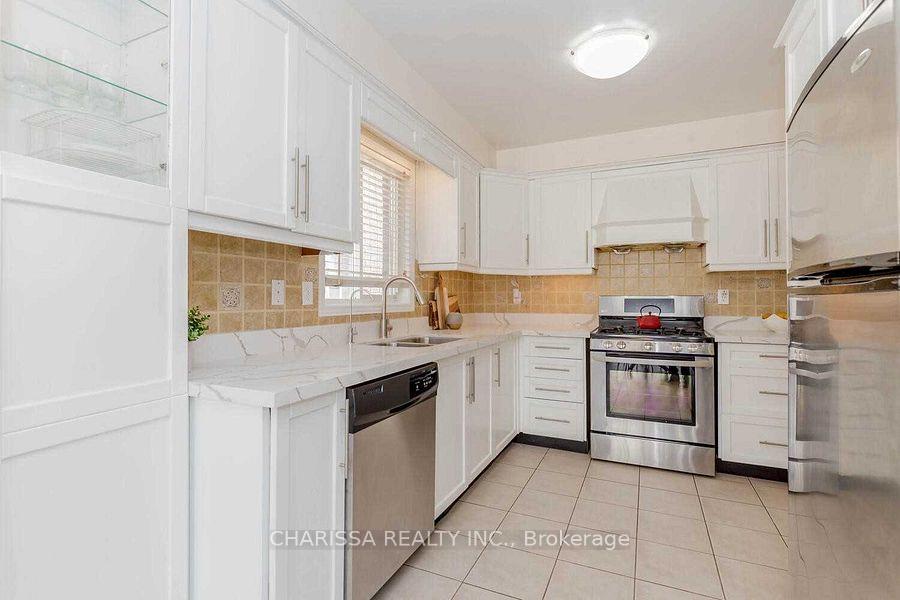Photo 16 of Unit UPPER, 131 Argento Crescent, Vaughan, Vellore Village — HOMEH