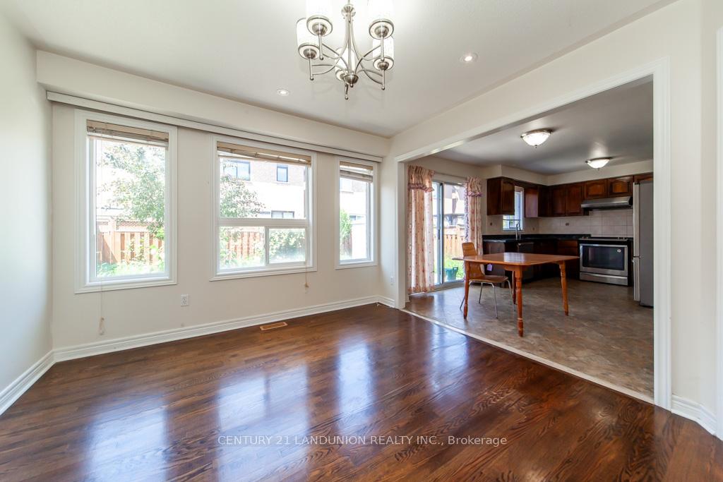 Photo 15 of 26 Arbourview Drive, Vaughan, Concord — HOMEH