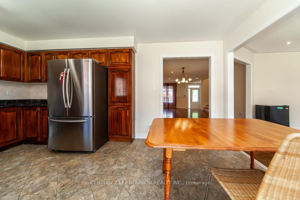 Photo 20 of 26 Arbourview Drive, Vaughan, Concord — HOMEH