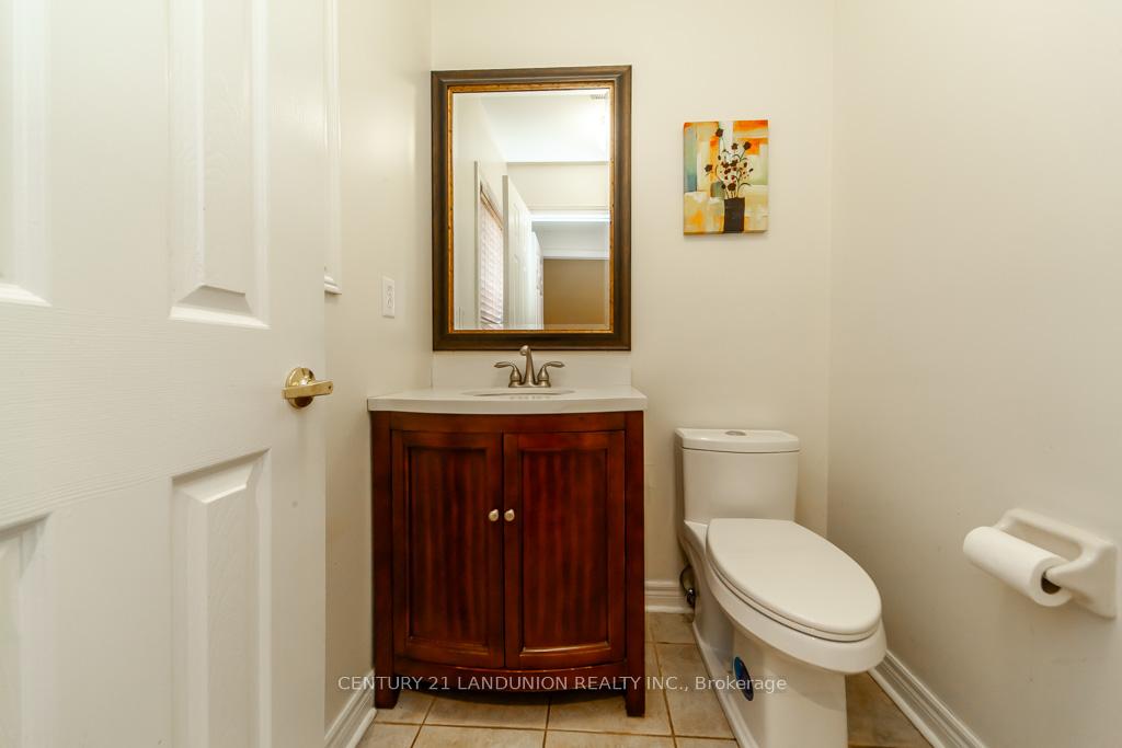 Photo 24 of 26 Arbourview Drive, Vaughan, Concord — HOMEH